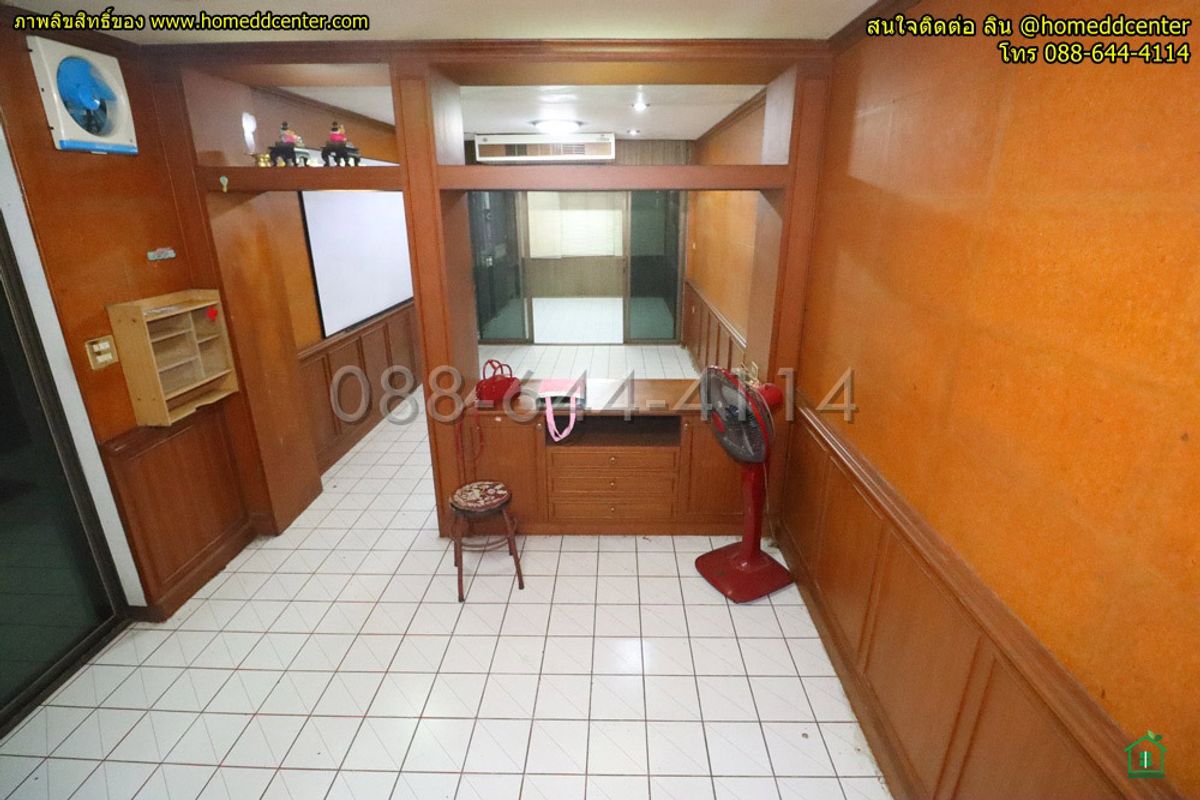 ขายทาวน์โฮมรามคำแหง หัวหมาก : ขายทาวน์เฮ้าส์ 2 ชั้น รามคำแหง 24 แยก 8 หัวหมาก บางกะปิ ใกล้ ม.ราม ม.เอแบค เดอะไนน์พระราม 9 เดอะมอลล์ราม ออกพระราม 9 ศรีนครินทร์ ได้  