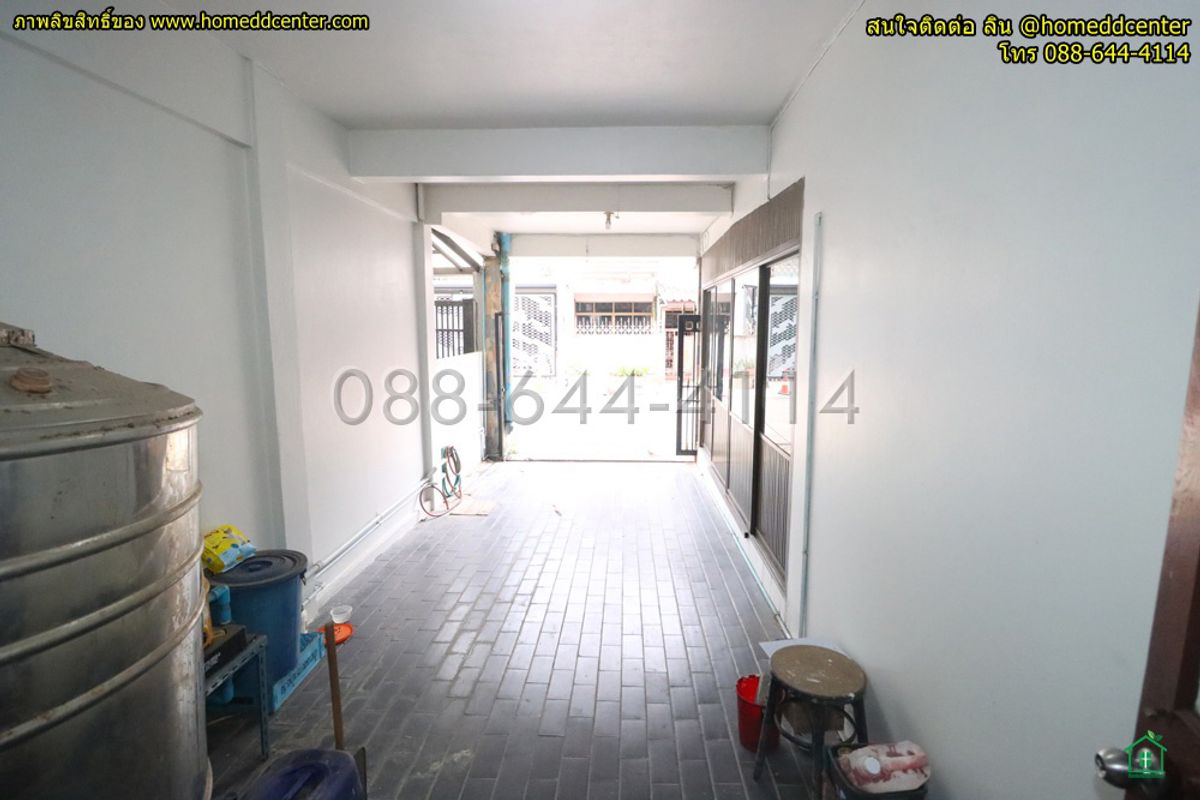 ขายทาวน์โฮมรามคำแหง หัวหมาก : ขายทาวน์เฮ้าส์ 2 ชั้น รามคำแหง 24 แยก 8 หัวหมาก บางกะปิ ใกล้ ม.ราม ม.เอแบค เดอะไนน์พระราม 9 เดอะมอลล์ราม ออกพระราม 9 ศรีนครินทร์ ได้  