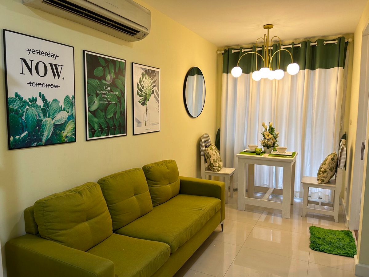 ให้เช่าคอนโดสุขุมวิท อโศก ทองหล่อ : คอนโด Low Rise 1 ห้องนอน 1 ห้องน้ำ ขนาด 36 ตร.ม. ที่ The Clover Thonglor ให้เช่าเดือนละ 18,000 บาท ที่ทองหล่อ ซอย 18 ใกล้ BTS ทองหล่อ