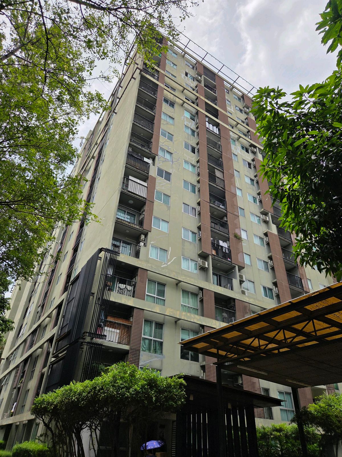 For RentCondoRama9, Petchburi, RCA : 2 bedrooms, decorated with luxury, ready at the end of the month
