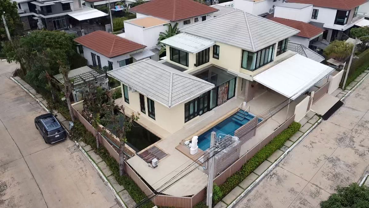 For SaleHouseRama 2, Bang Khun Thian : 🏡 Sell luxury houses, decorated with 2 candles Decorate the whole back With complete functions And designed according to Feng Shui principles by Deng