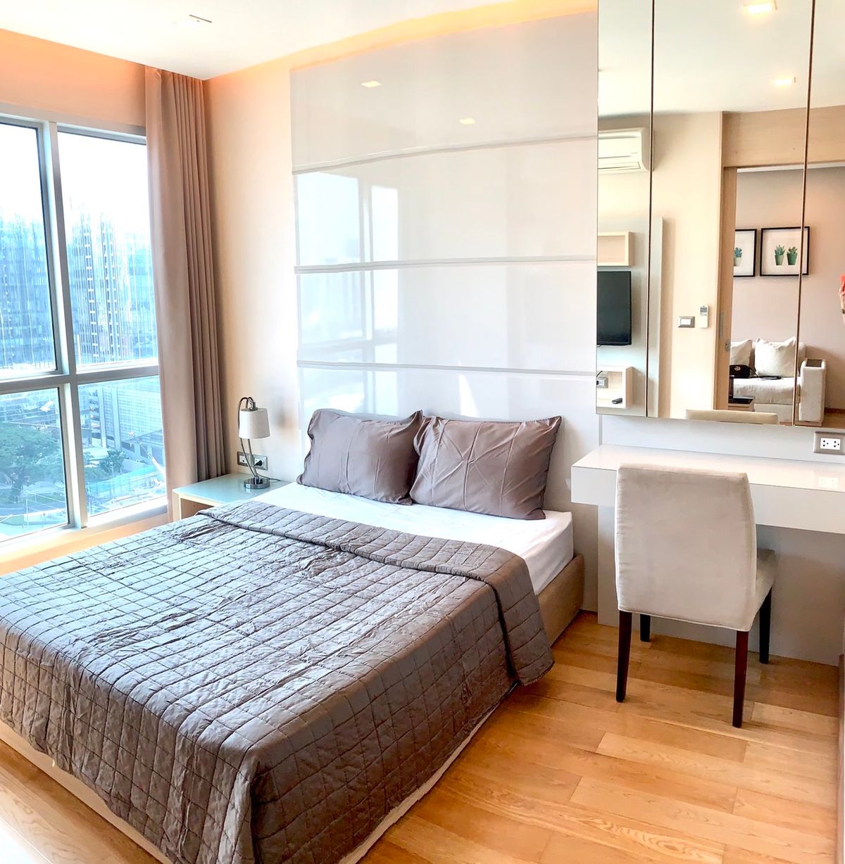 For RentCondoRama9, Petchburi, RCA : Condo for RENT: The Address Asoke (Phetchaburi Station) MK-02 Line @livingbkk