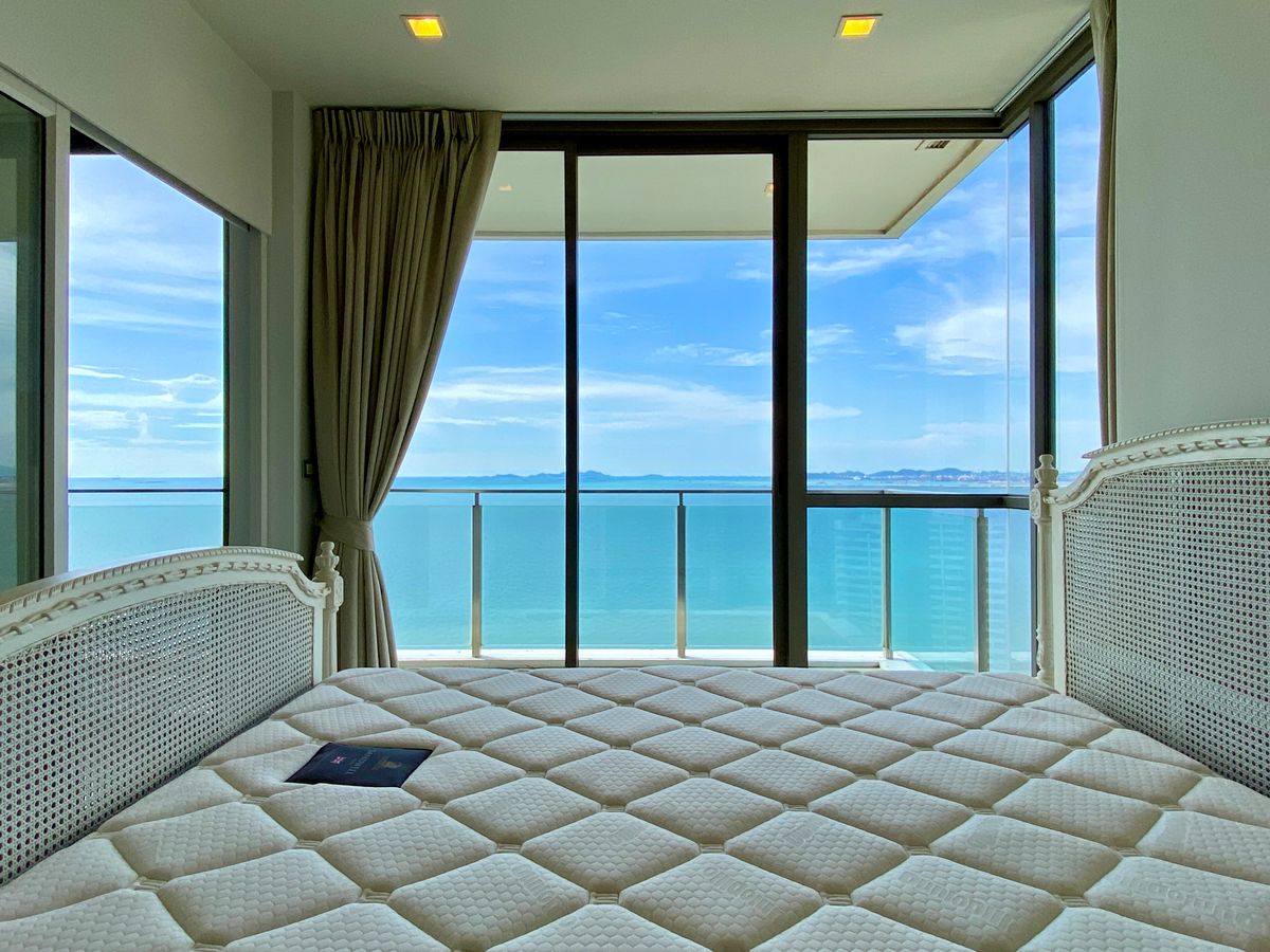 For SaleCondoPattaya, Bangsaen, Chonburi : 🌟 Luxury Sea View Condo for Sale – Baan Plai Haad, Wongamat