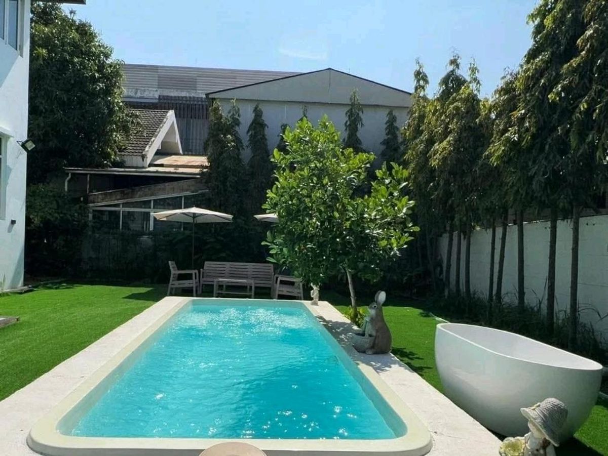 For RentHouseLadprao, Central Ladprao : 🌜🌟🌛 Pool villa for rent, detached house, suitable for relaxation or socializing Ladprao 15