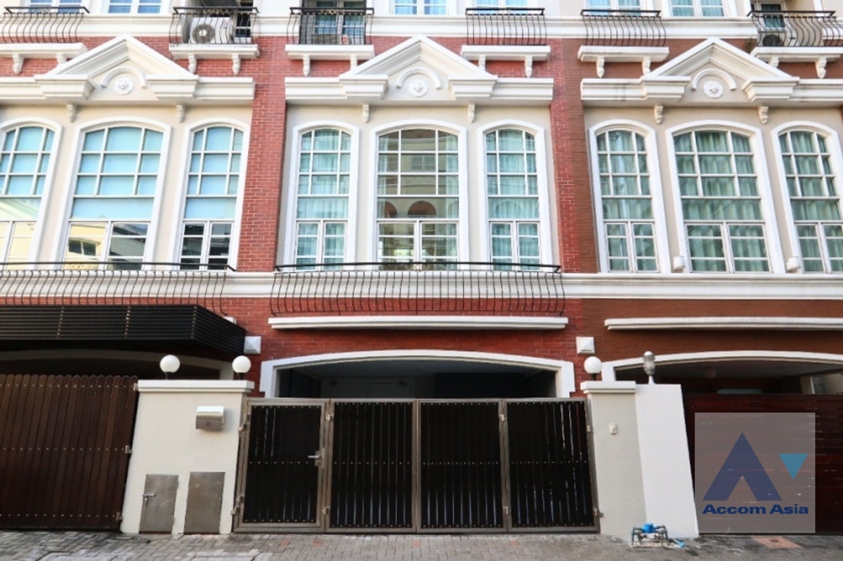 ให้เช่าทาวน์โฮมคลองเตย กล้วยน้ำไท : 🔼AccomA🔽 Pet friendly 2 Bedrooms Condominium for Rent in Ploenchit, Bangkok near BTS Ploenchit at All Seasons Mansion (AA30005)