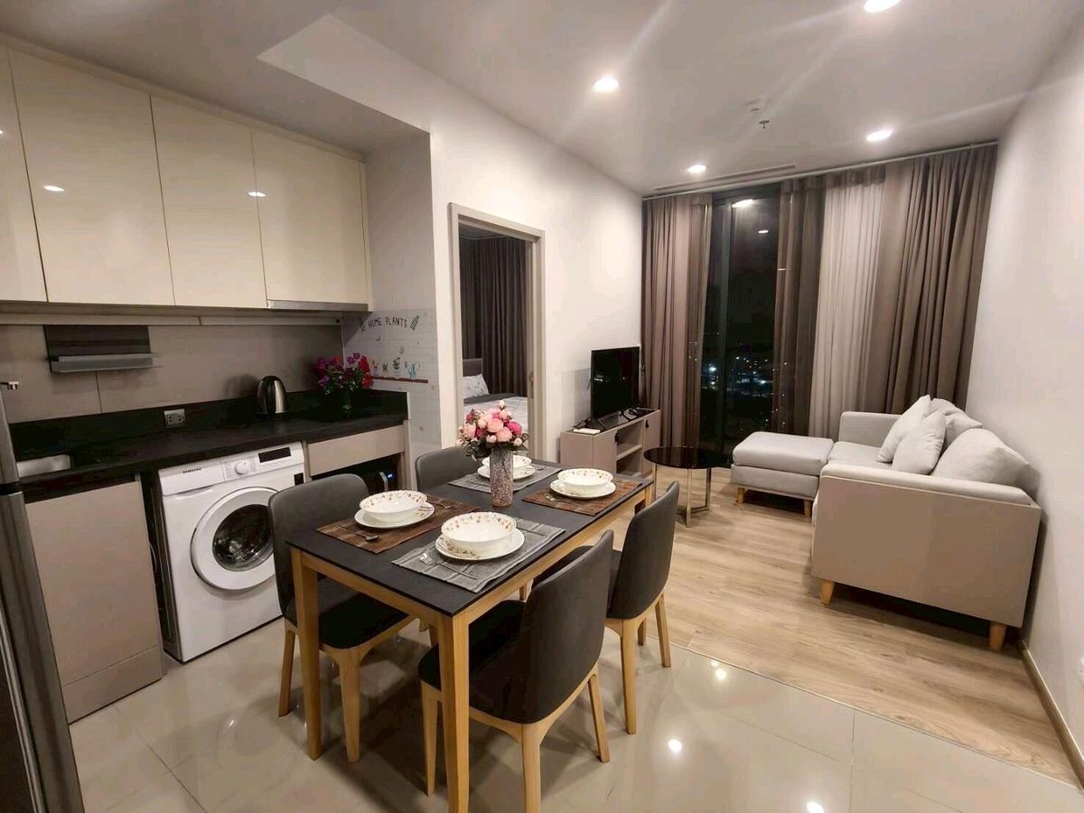 For RentCondoSukhumvit, Asoke, Thonglor : Luxurious condo for rent in the heart of Oka Hauus Sukhumvit 36