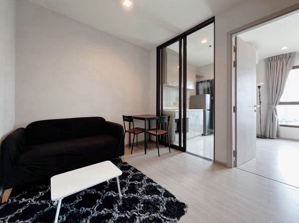 For RentCondoOnnut, Udomsuk : 🔥 Condo For [Rent] 🔥  [ Life 62 ] - [ 1 Bedroom ] / Fully furnished++, high floor with unblockable view. BTS Bangchak is close to the condo ONLY 18k!! 👍