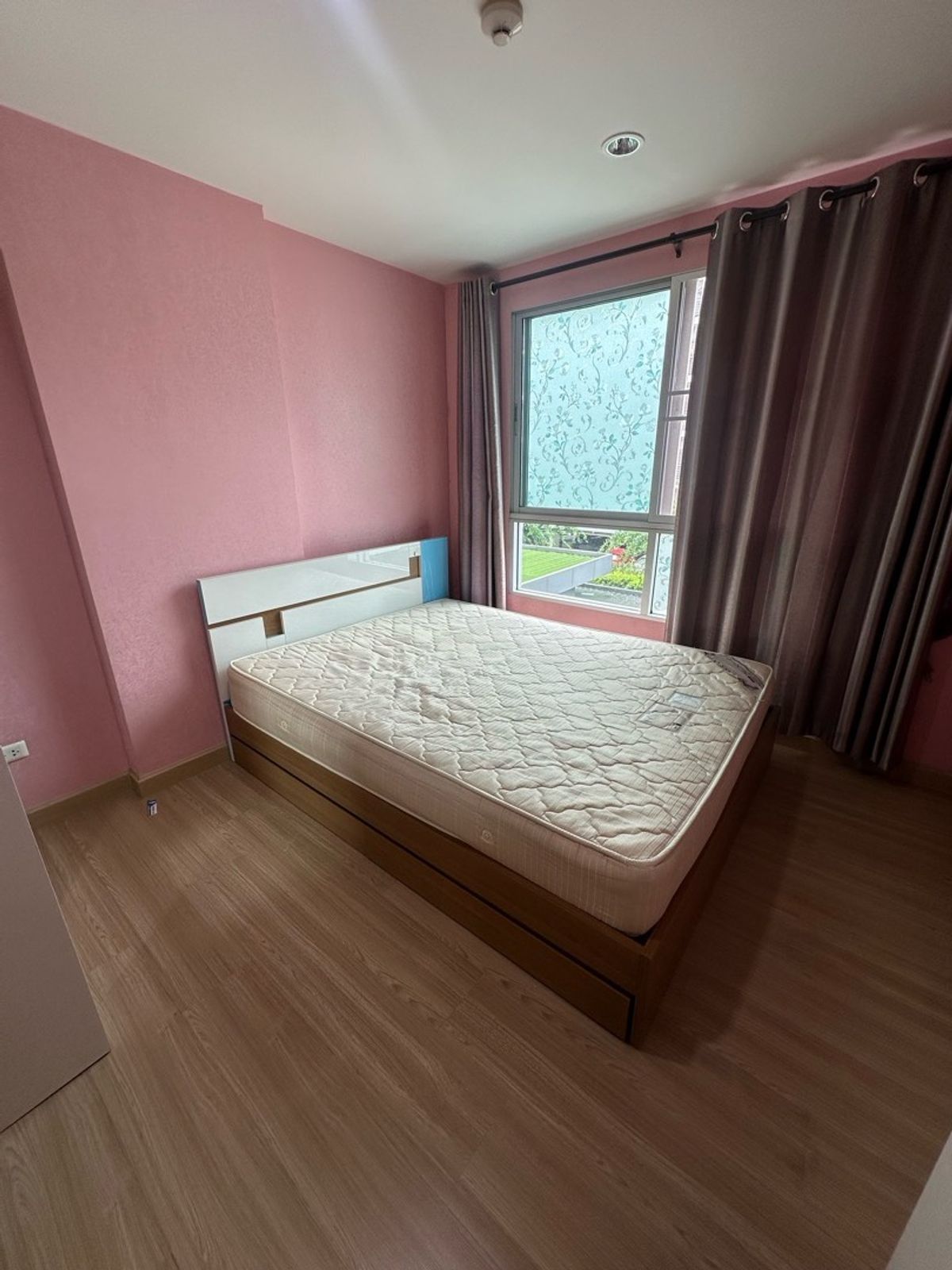 For RentCondoBang kae, Phetkasem : Ready Price negotiable | The Nich Bang Khae