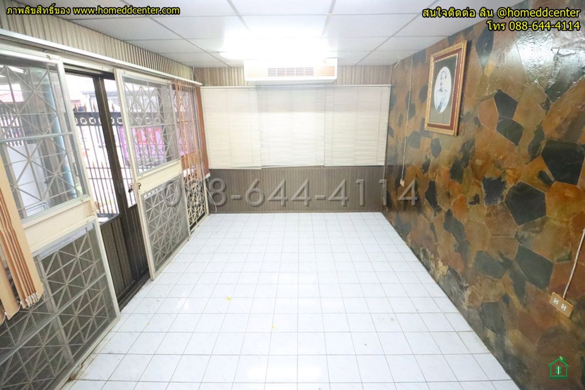 ขายทาวน์โฮมรามคำแหง หัวหมาก : ขายทาวน์เฮ้าส์ 2 ชั้น รามคำแหง 24 แยก 8 หัวหมาก บางกะปิ ใกล้ ม.ราม ม.เอแบค เดอะไนน์พระราม 9 เดอะมอลล์ราม ออกพระราม 9 ศรีนครินทร์ ได้  