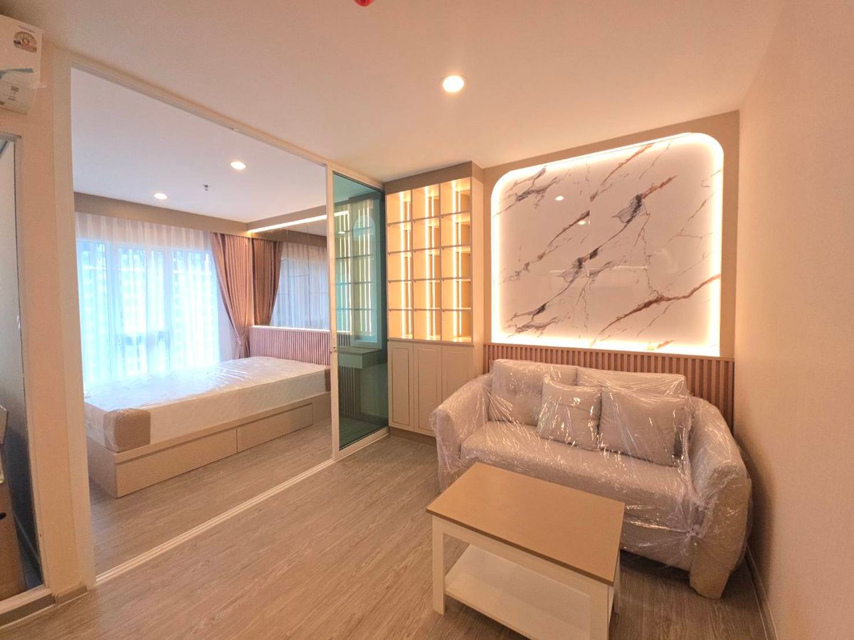 For RentCondoBangna, Bearing, Lasalle : For Rent New Brand New Room 400m. to BTS Bangna, Bitec Bangna REGENT HOME BANGNA 1BED**LINE: @751paggb / TEL: 0863649888