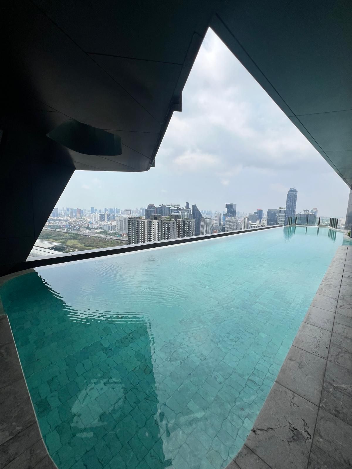 ให้เช่าคอนโดพระราม 9 เพชรบุรีตัดใหม่ RCA : 🔥ให้เช่าด่วน🔥ไอดีโอ โมบิ อโศก แต่งเรียบหรู วิวสวย โล่งไม่ติดตึก เฟอร์ครบ ใกล้ MRT สถานีเพชรบุรี, ARL สถานีมักกะสัน