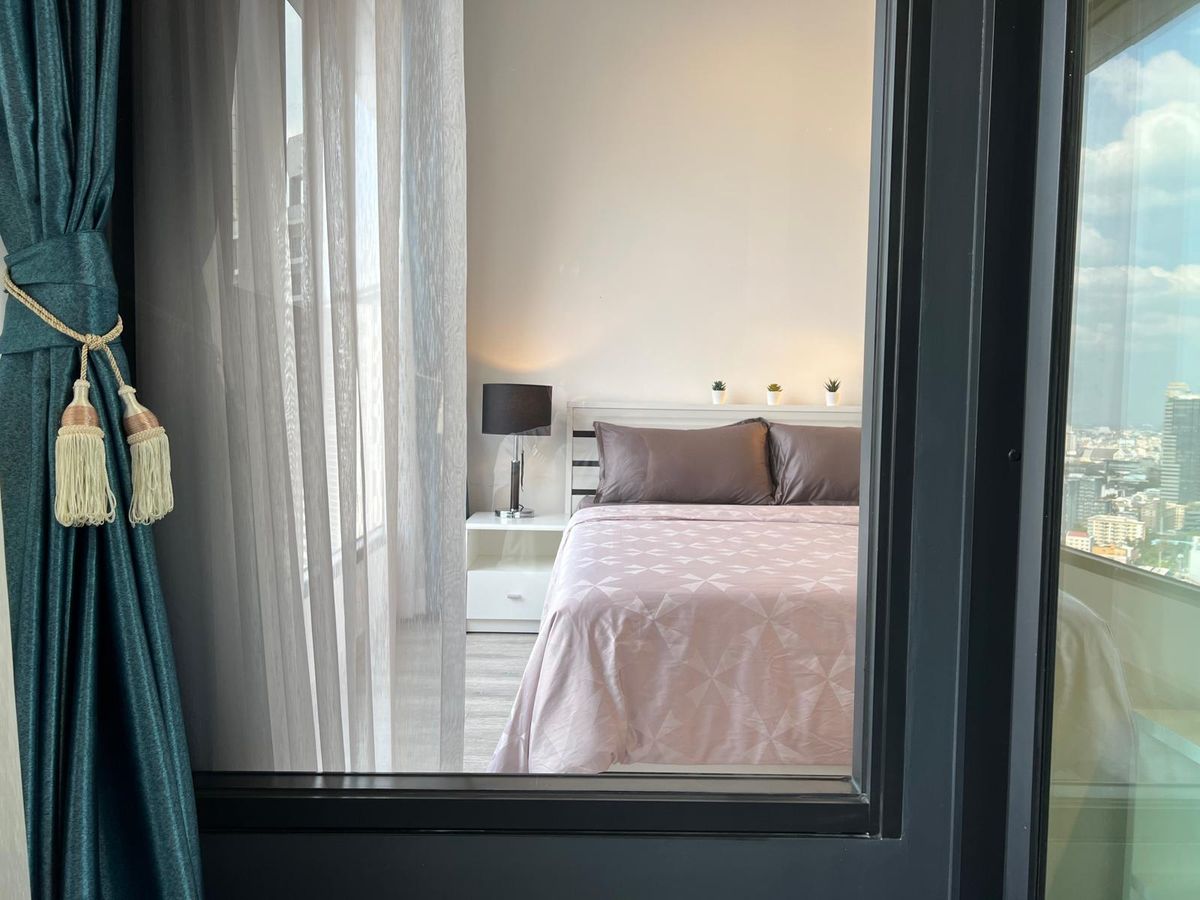 ให้เช่าคอนโดพระราม 9 เพชรบุรีตัดใหม่ RCA : 🔥ให้เช่าด่วน🔥ไอดีโอ โมบิ อโศก แต่งเรียบหรู วิวสวย โล่งไม่ติดตึก เฟอร์ครบ ใกล้ MRT สถานีเพชรบุรี, ARL สถานีมักกะสัน