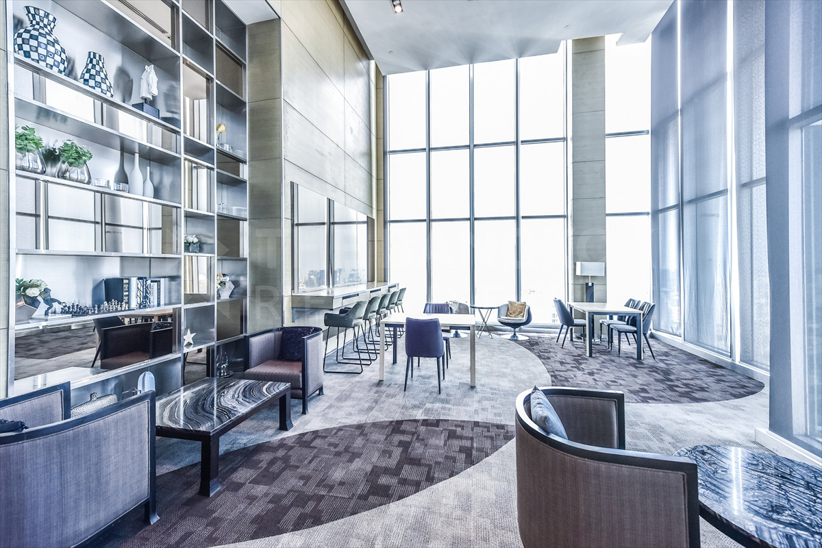 ขายคอนโดสะพานควาย จตุจักร : 🔥 Hot Unit! Fully Furnished, Best Deal! Rhythm Phahol-Ari Near Bts Saphan Khwai