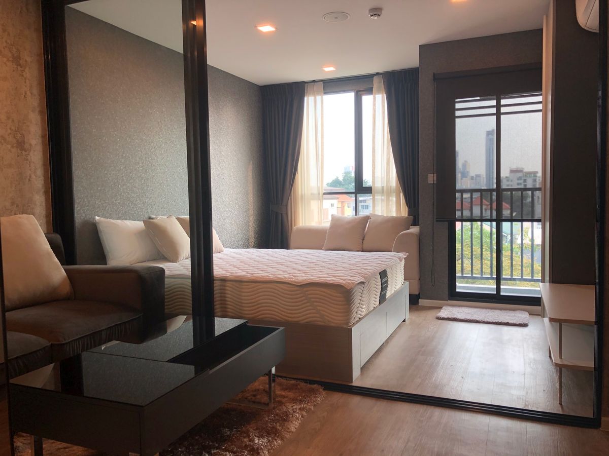 For SaleCondoLadprao, Central Ladprao : BNC-4223: ATMOZ LADPRAO 15 condo for sale