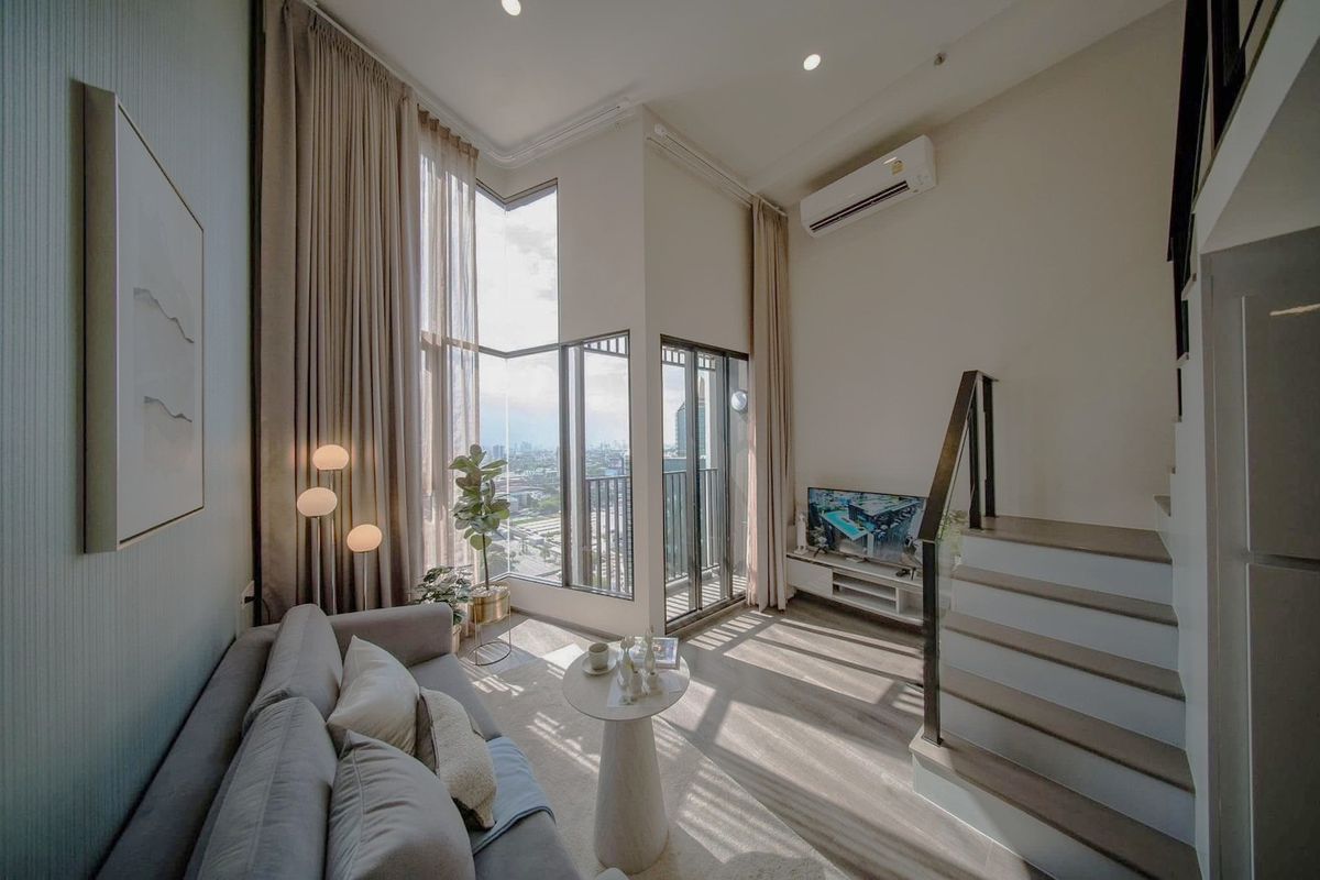 ให้เช่าคอนโดเกษตรศาสตร์ รัชโยธิน : *** (ว่าง 1 สิงหาคม)(Duplex) ให้เช่าคอนโด : ไนท์บริดจ์ สเปซ รัชโยธิน (Knights Bridge Space Ratchayothin) ***