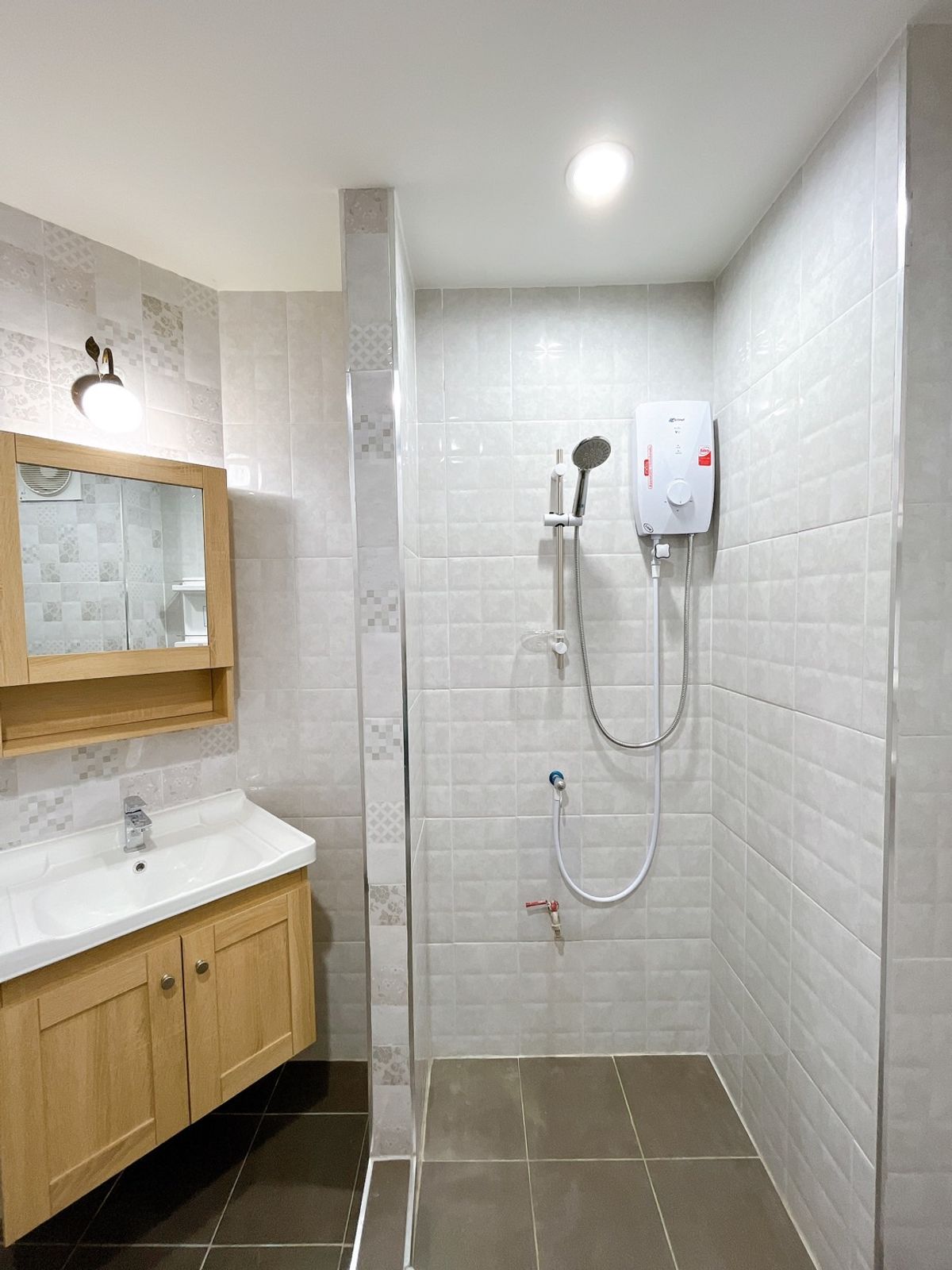 ขายคอนโดรามคำแหง หัวหมาก : 🔖ห้องสวย ใหม่ วิวโล่ง บดินทร สวีท โฮม นัดดูได้ ผ่อนถูกกว่าเช่าค่ะ