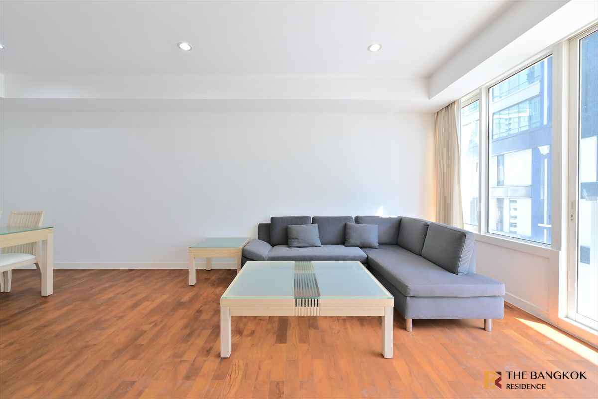 For RentCondoSukhumvit, Asoke, Thonglor : Baan Siri 24, Urban Sophistication in its Finest Form, Near BTS Phrom Phong