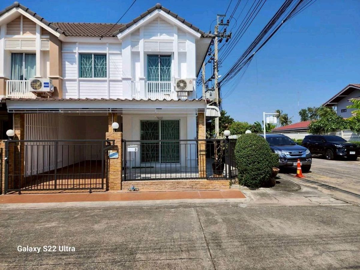 ให้เช่าทาวน์โฮมนนทบุรี บางใหญ่ บางบัวทอง : 🏡 บ้านเช่าหลังมุม พร้อมเข้าอยู่! โซนพระราม 5 – นครอินทร์ เพียง 10,000-./เดือน มีว่าง 1 หลัง!!
