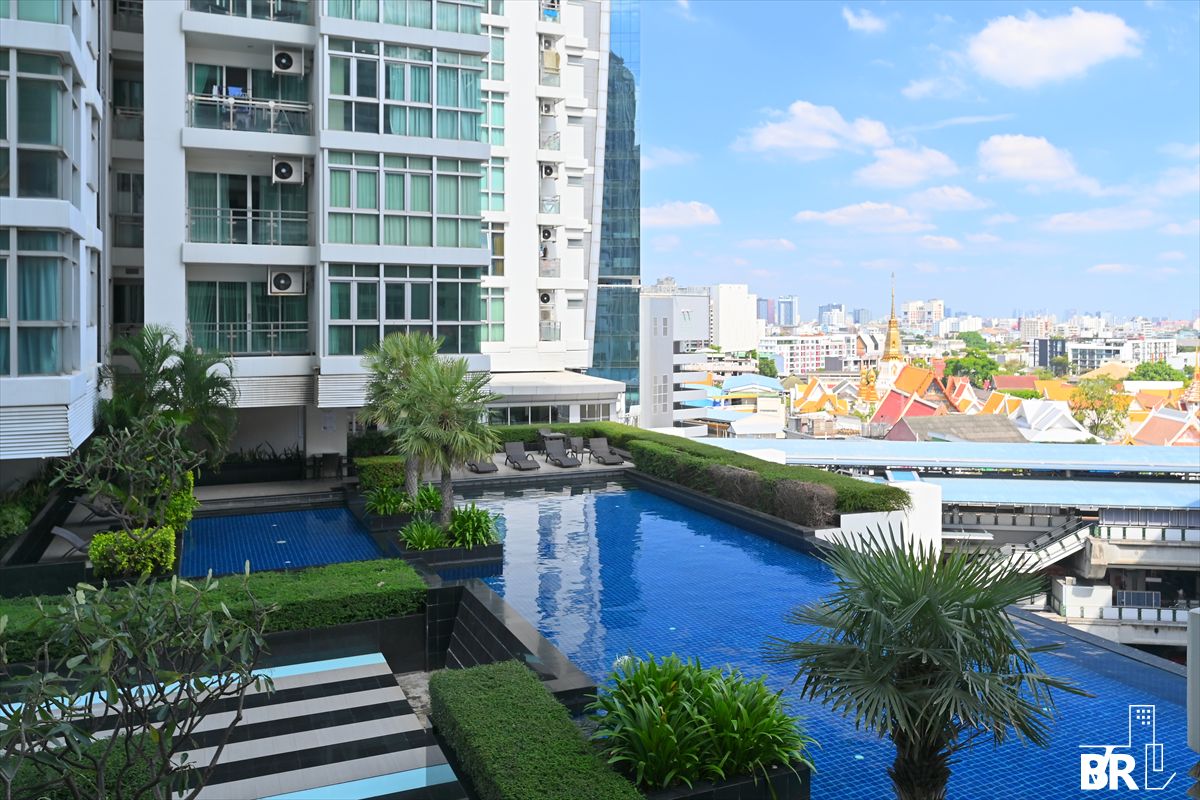 For RentCondoSukhumvit, Asoke, Thonglor : Nusasiri Grand Condo, Luxury Living Near BTS Ekkamai