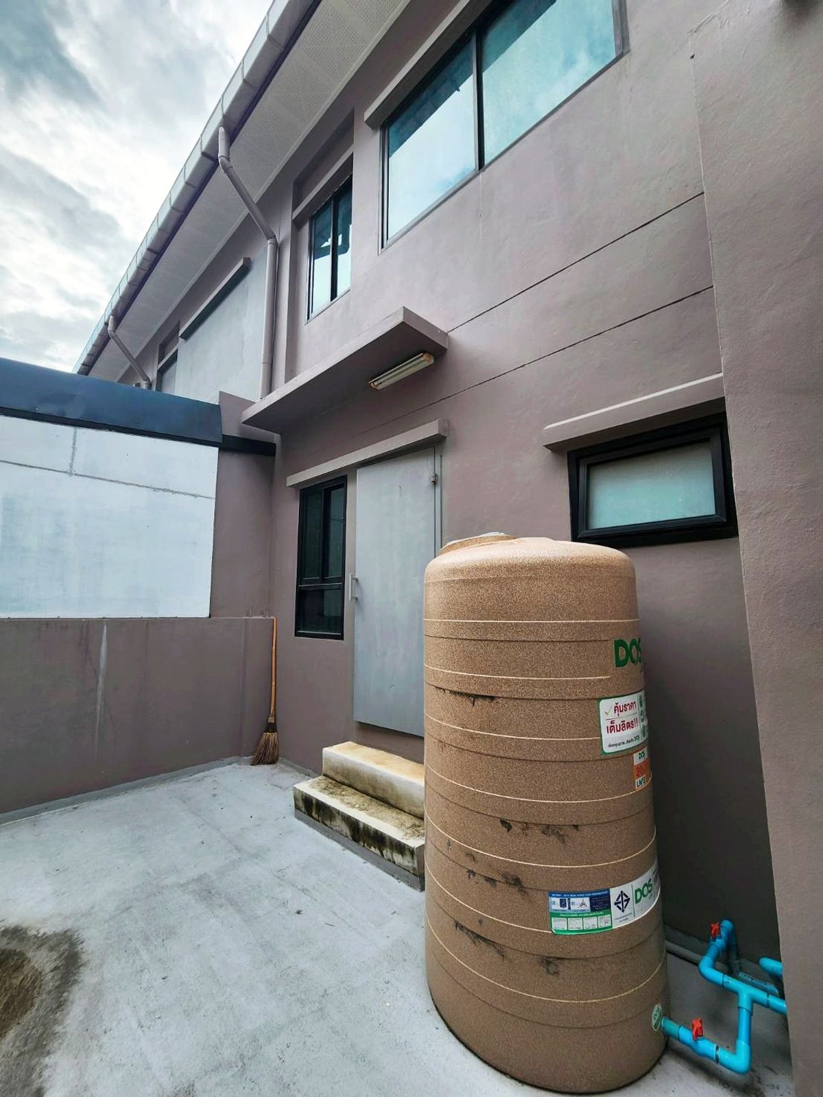 For SaleTownhomeNakhon Pathom : 📢sale Eric Town Army 🏘️ Premium Townhome, beautiful house in the center of the city, but a limited amount! Dont let this opportunity come off your hands. Because peace is waiting for you here!