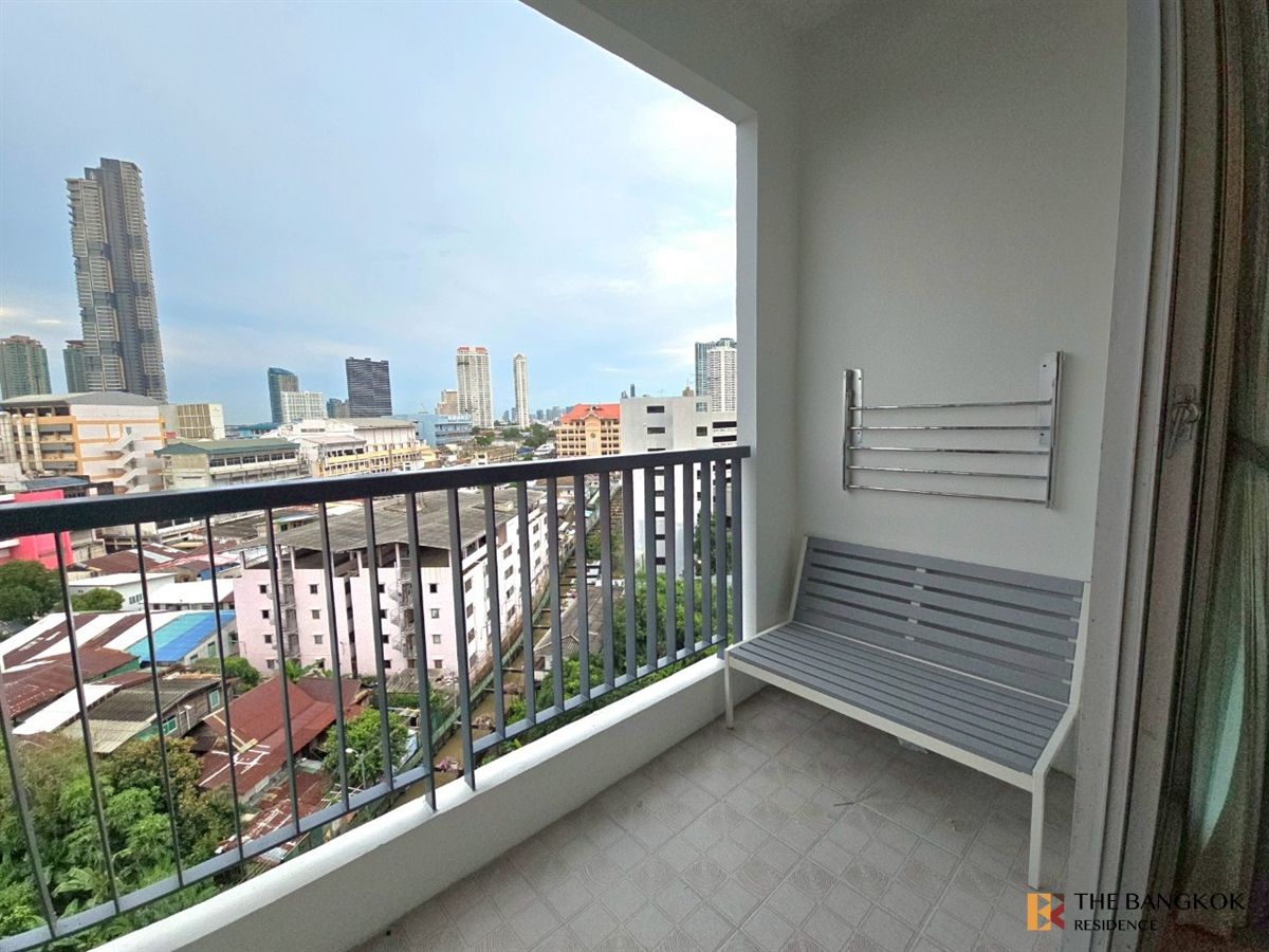 ขายคอนโดสาทร นราธิวาส :  ริธึ่ม สาทร ใกล้ BTS สถานีสะพานตากสิน จองด่วน!! ยูนิตยอดฮิตหายาก 