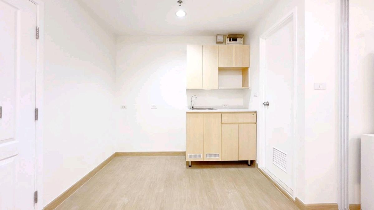 For SaleCondoRamkhamhaeng, Hua Mak : It must have! The condo is full of Phil house on a tall building. Cool location near ARL Ramkhamhaeng. Expressway. The market is complete!