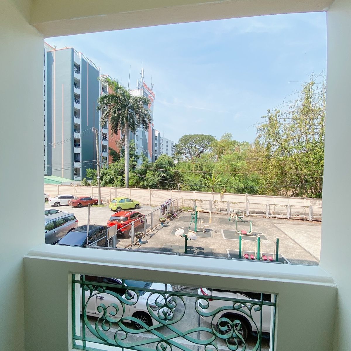 ขายคอนโดรามคำแหง หัวหมาก : 🔖ห้องสวย ใหม่ วิวโล่ง บดินทร สวีท โฮม นัดดูได้ ผ่อนถูกกว่าเช่าค่ะ