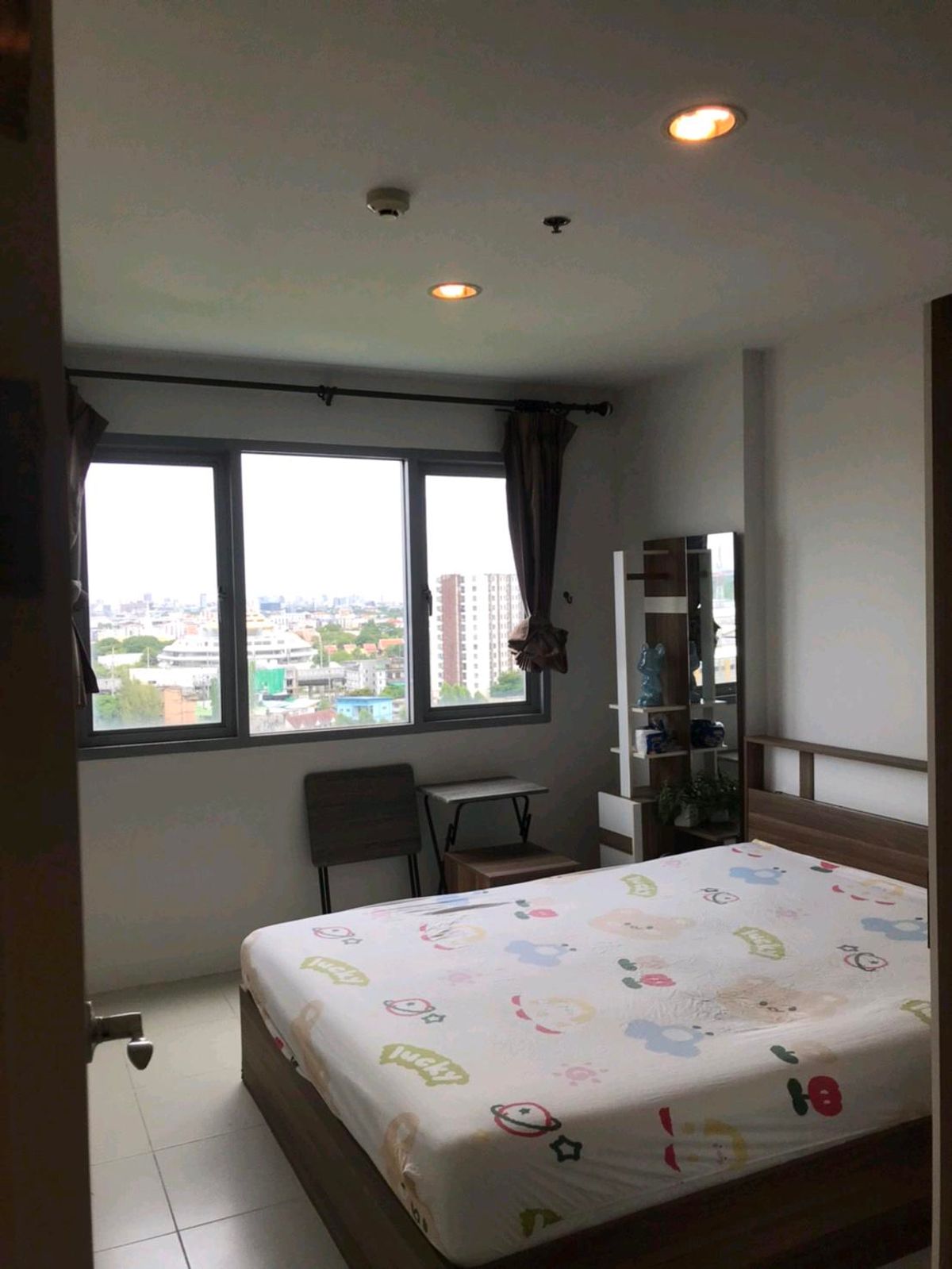 For RentCondoVipawadee, Don Mueang, Lak Si : 🏢 Condo for rent, Silk Place, Phahonyothin-Laksi Near BTS, Phra Si Temple, 250 meters.