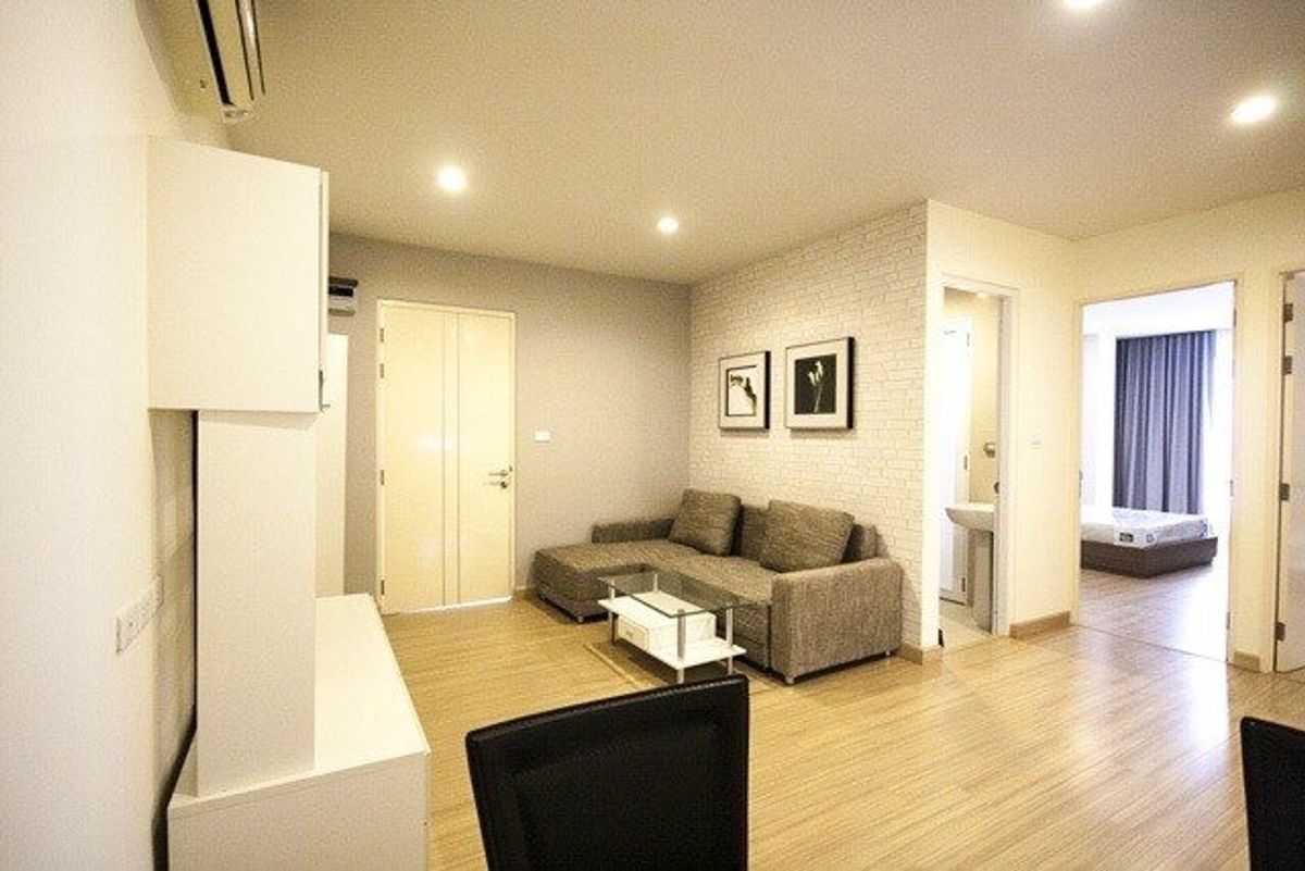 For RentCondoLadprao101, Happy Land, The Mall Bang Kapi : Rent a 2 bedroom condo, 2 bedrooms, new renovated (not raising animals)