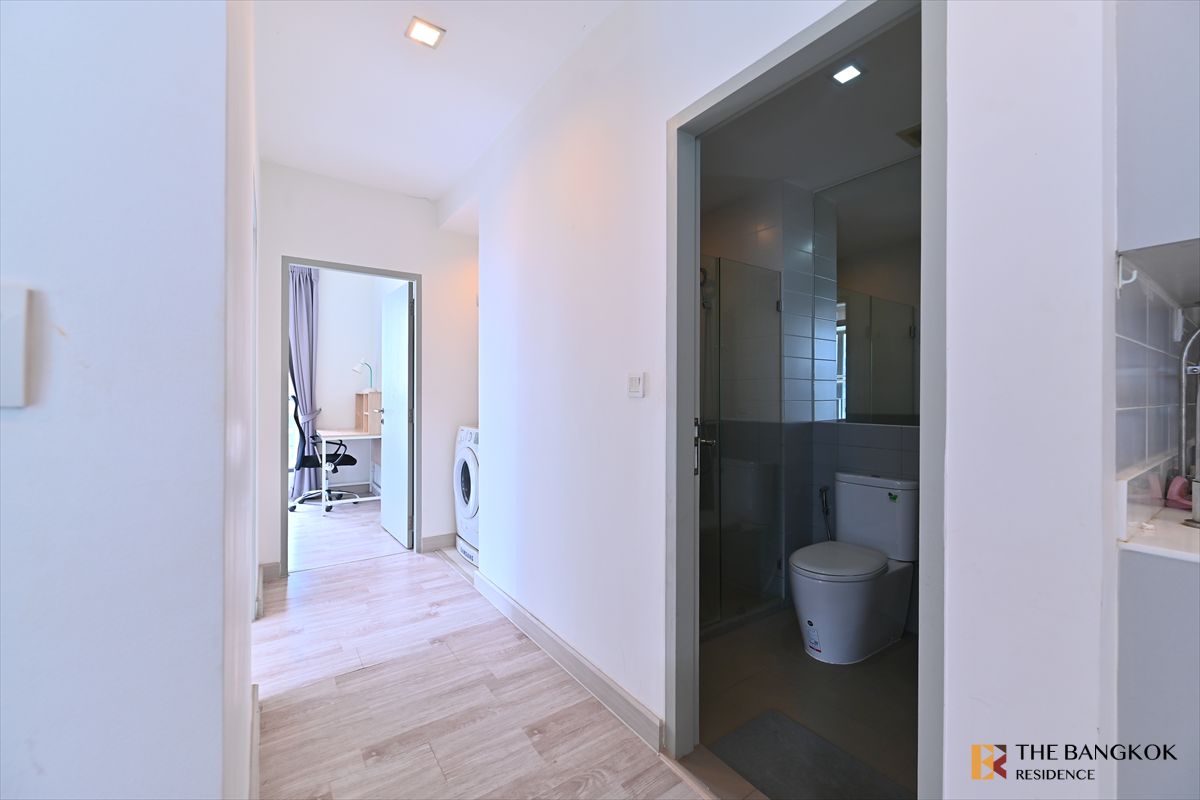 ขายคอนโดพระราม 9 เพชรบุรีตัดใหม่ RCA : ⚡ ห้องสวย ทำเลดี พร้อมอยู่ ⚡ ไอดีโอ โมบิ พระราม 9 ใกล้ MRT พระราม 9 ตอบโจทย์ทุกไลฟ์สไตล์ 