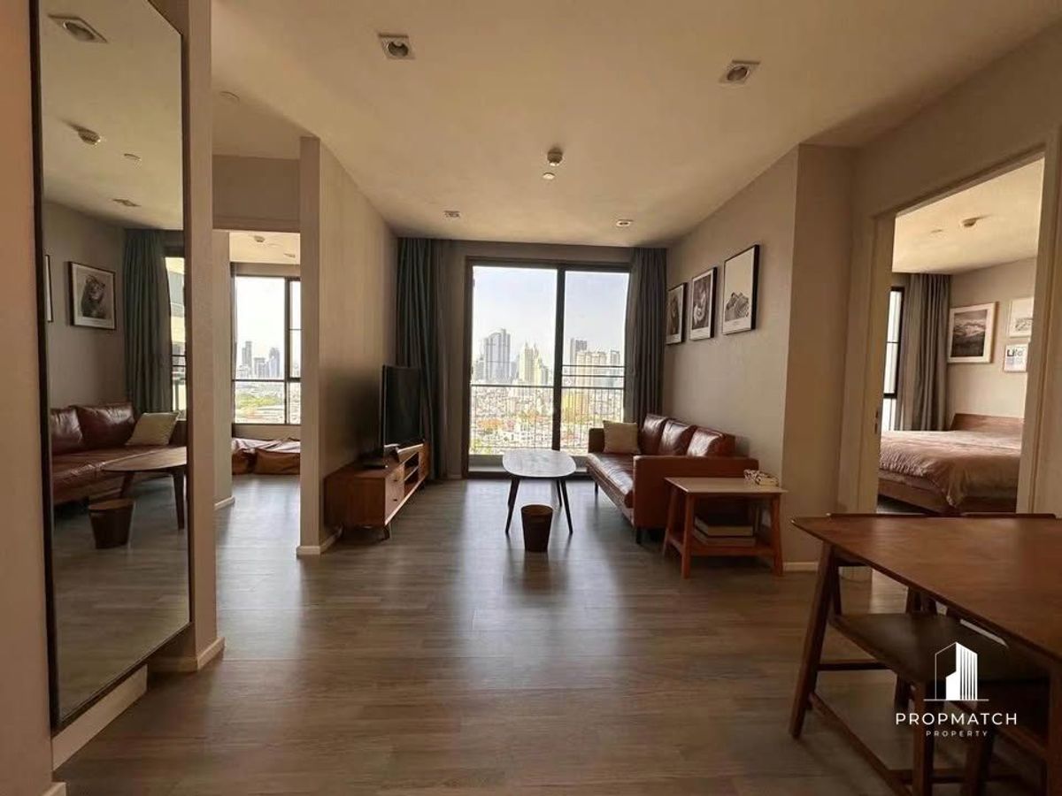 ขายคอนโดสาทร นราธิวาส : ✨Flash Deal ✨The Room Sathorn - St.Louis( 2Bed 2Bath 65SQM.) พร้อมอยู่ ! เพียง  8,490,000บาท Tel.0981315848 @propmatch