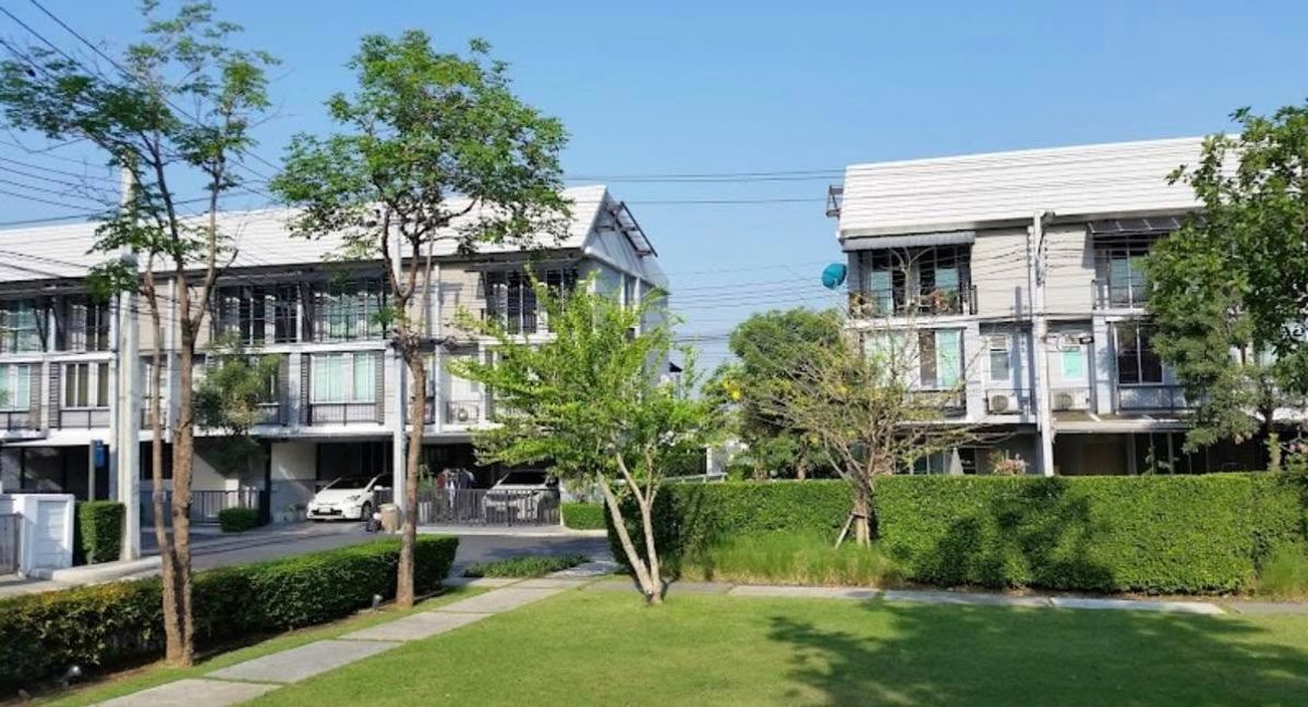 ให้เช่าทาวน์โฮมเกษตร นวมินทร์ ลาดปลาเค้า : ให้เช่า ทาวน์โฮม 3 ชั้น โครงการ อารียา เดลี่ เกษตร-นวมินทร์