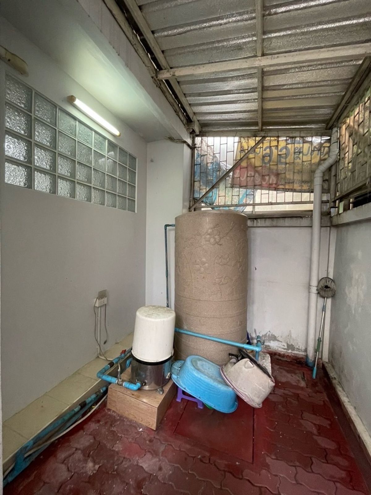 For RentTownhomeEakachai, Bang Bon : Rent a townhouse Baan Klang Mueang Sathorn-Taksin 2 in Talat Phlu, Thonburi, near BTS Wutthakat