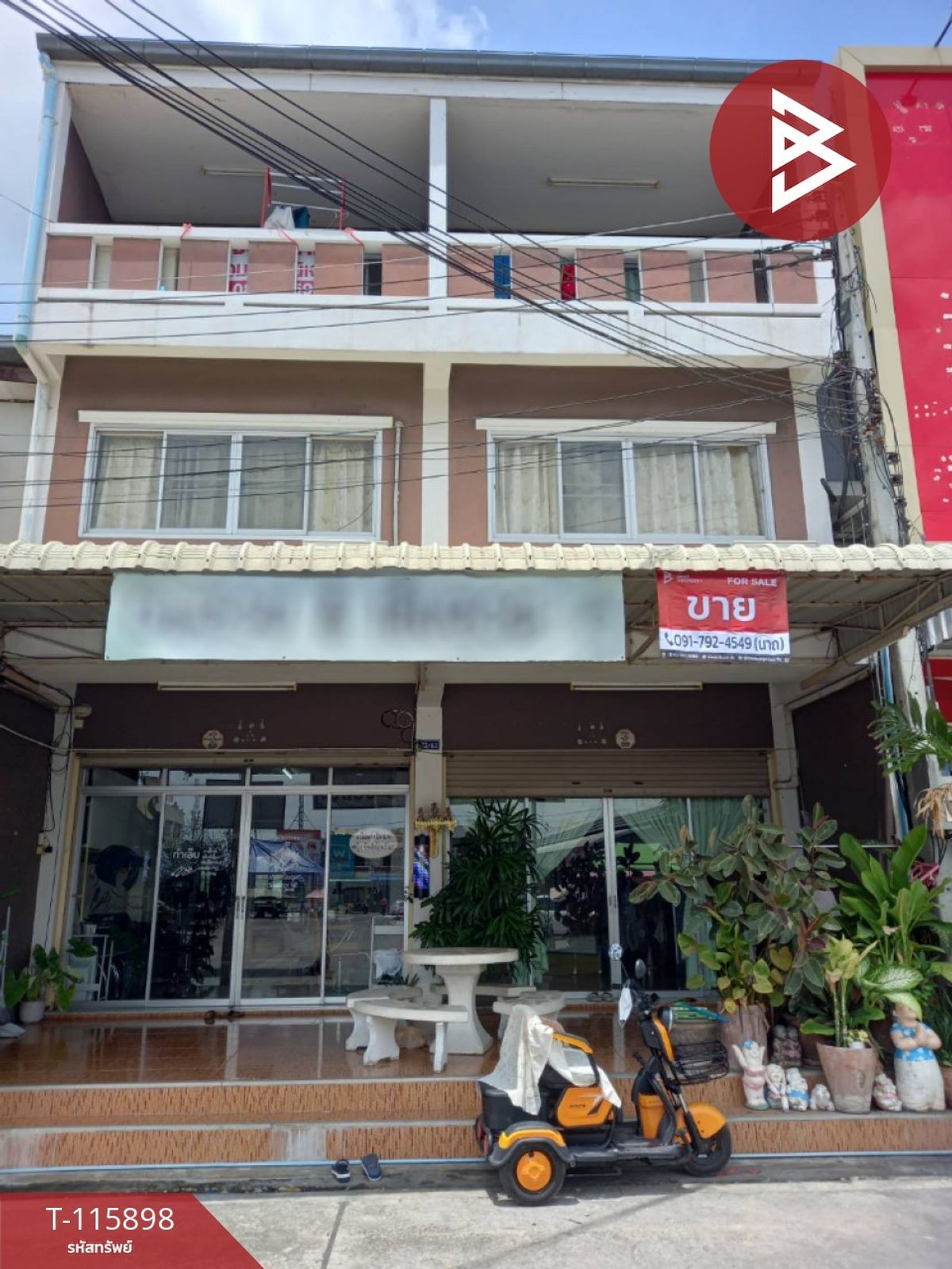 For SaleShop HouseCha-am Phetchaburi : Sell 2 booths of commercial buildings, 30 sq.m., Cha -am, Phetchaburi