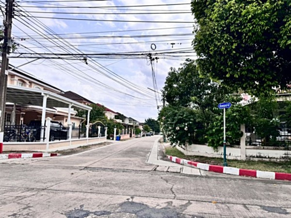 For SaleHouseNawamin, Ramindra : 2 storey detached house for sale, Chaiyapruek Ram Inthra Village A lot of back corner houses (N.1789)