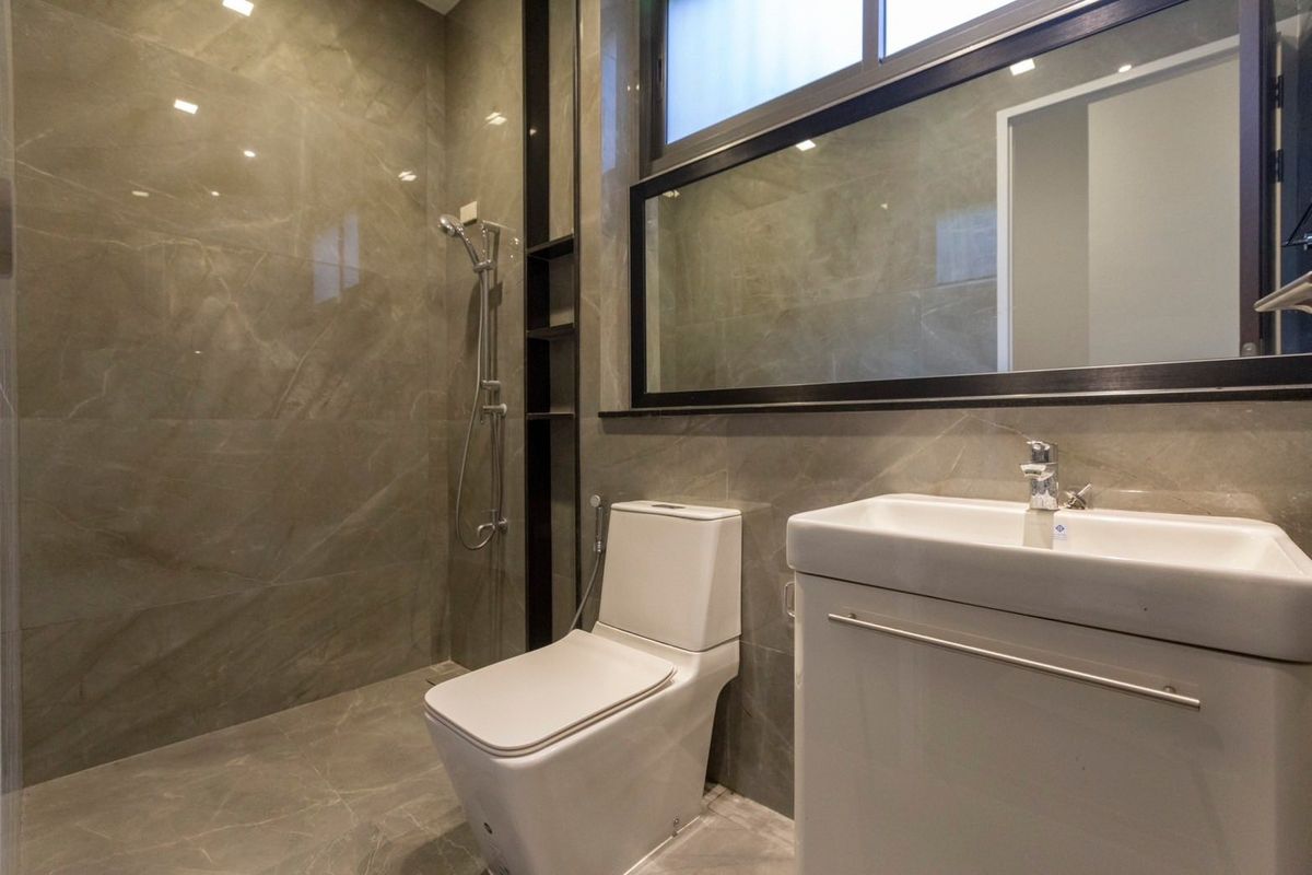 For SaleHouseVipawadee, Don Mueang, Lak Si : 🔥 Sell loss !! 3 -story luxury house with private elevator 📍 The Gentry Vibhavadi Project