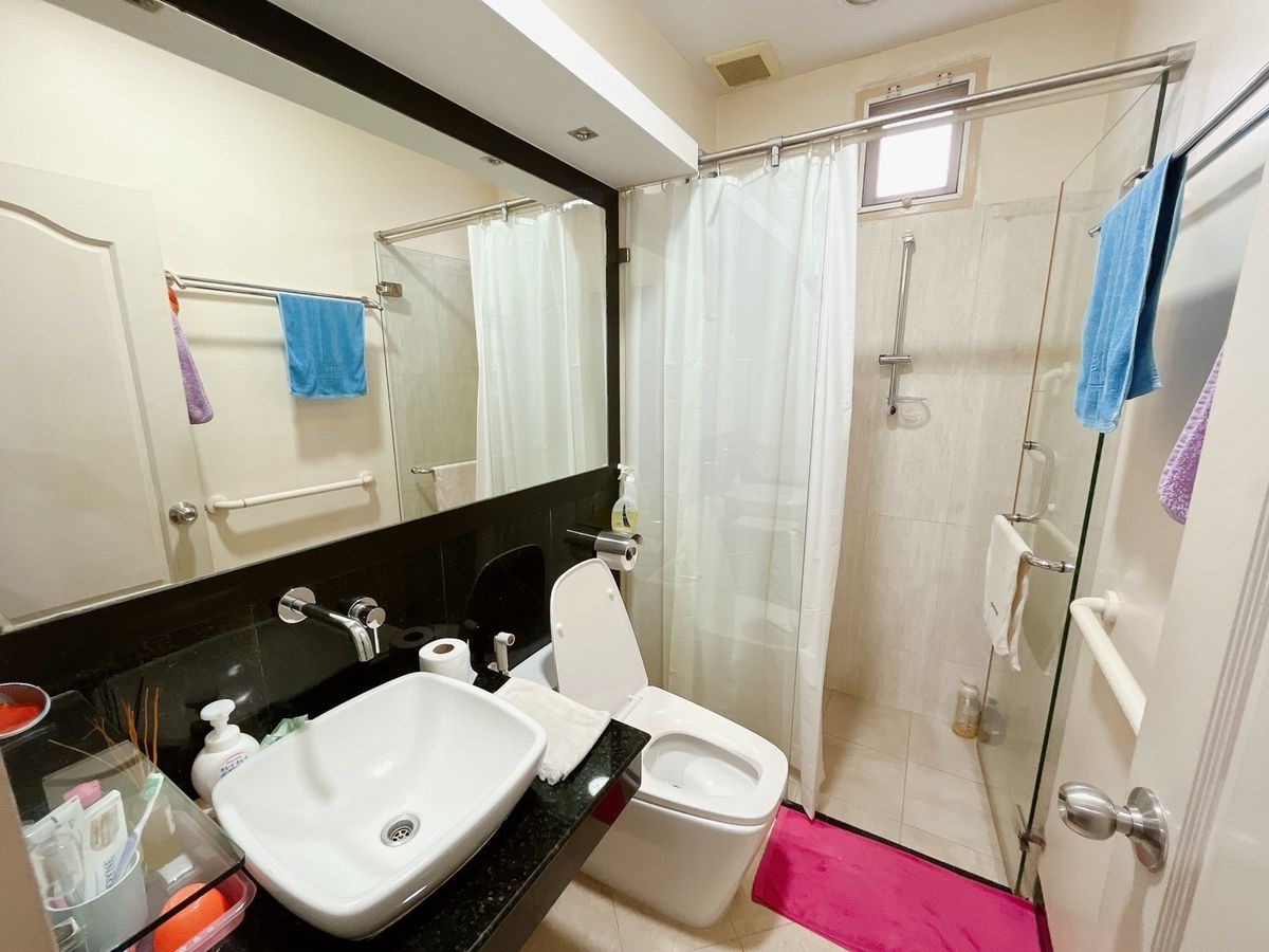 ขายบ้านนวมินทร์ รามอินทรา : ขายบ้านเดี่ยว 72 ตารางวา 6.6 ล้าน ปัญญาอินทรา โทร คุณส้ม 082-874-5666