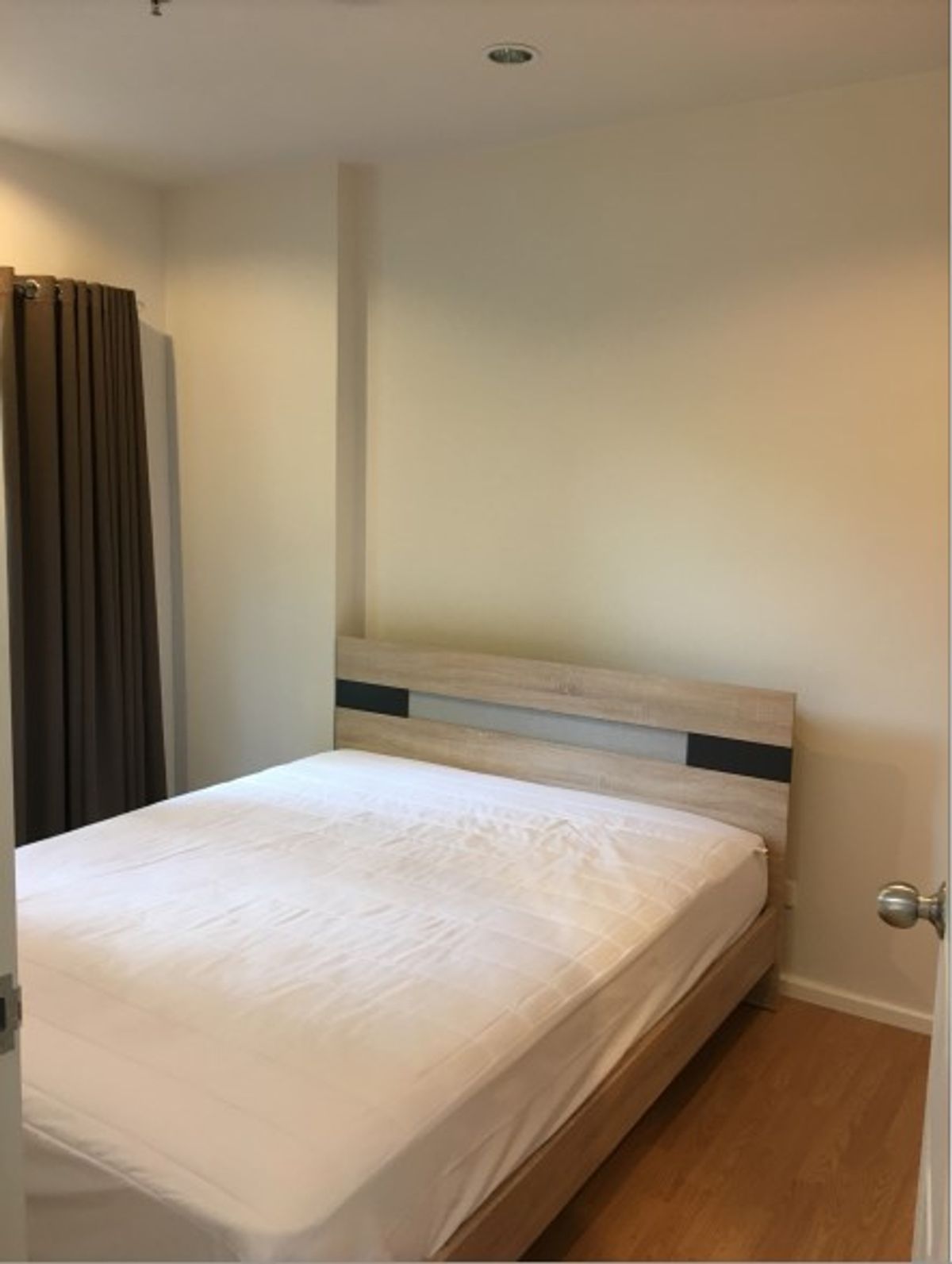 For SaleCondoSamut Prakan,Samrong : P-104015 Condo for sell The Parkland Lite Sukhumvit - Paknam fully furnished.  Line Id: @easythaihome 085-592-2897