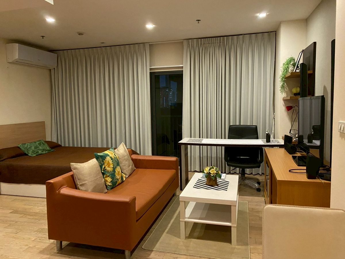ให้เช่าคอนโดสุขุมวิท อโศก ทองหล่อ : FOR RENT | NOBLE REMIX 25k 40 ตร.ม. เฟอร์นิเจอร์ครบ พร้อมเข้าอยู่ 