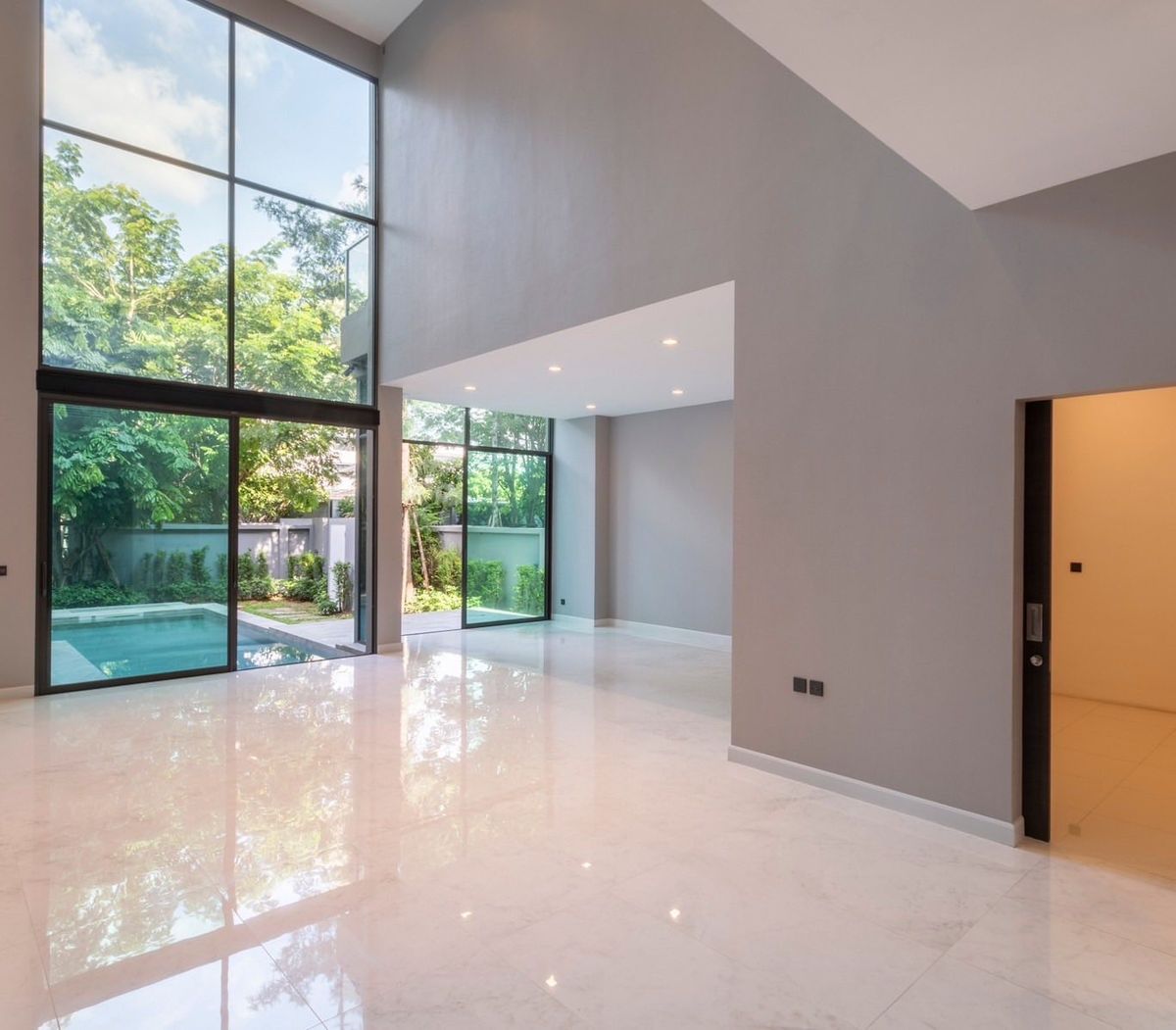 For SaleHouseVipawadee, Don Mueang, Lak Si : 🔥 Sell loss !! 3 -story luxury house with private elevator 📍 The Gentry Vibhavadi Project