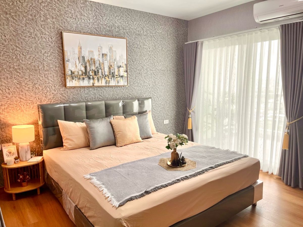 For SaleCondoPattanakan, Srinakarin : 出售‼️ Sale Spacious 51 SQ.M. Condo | Fully Renovated + Furnished | High Floor with Open View | Near MRT Sri Iam – Supalai Park Srinakarin