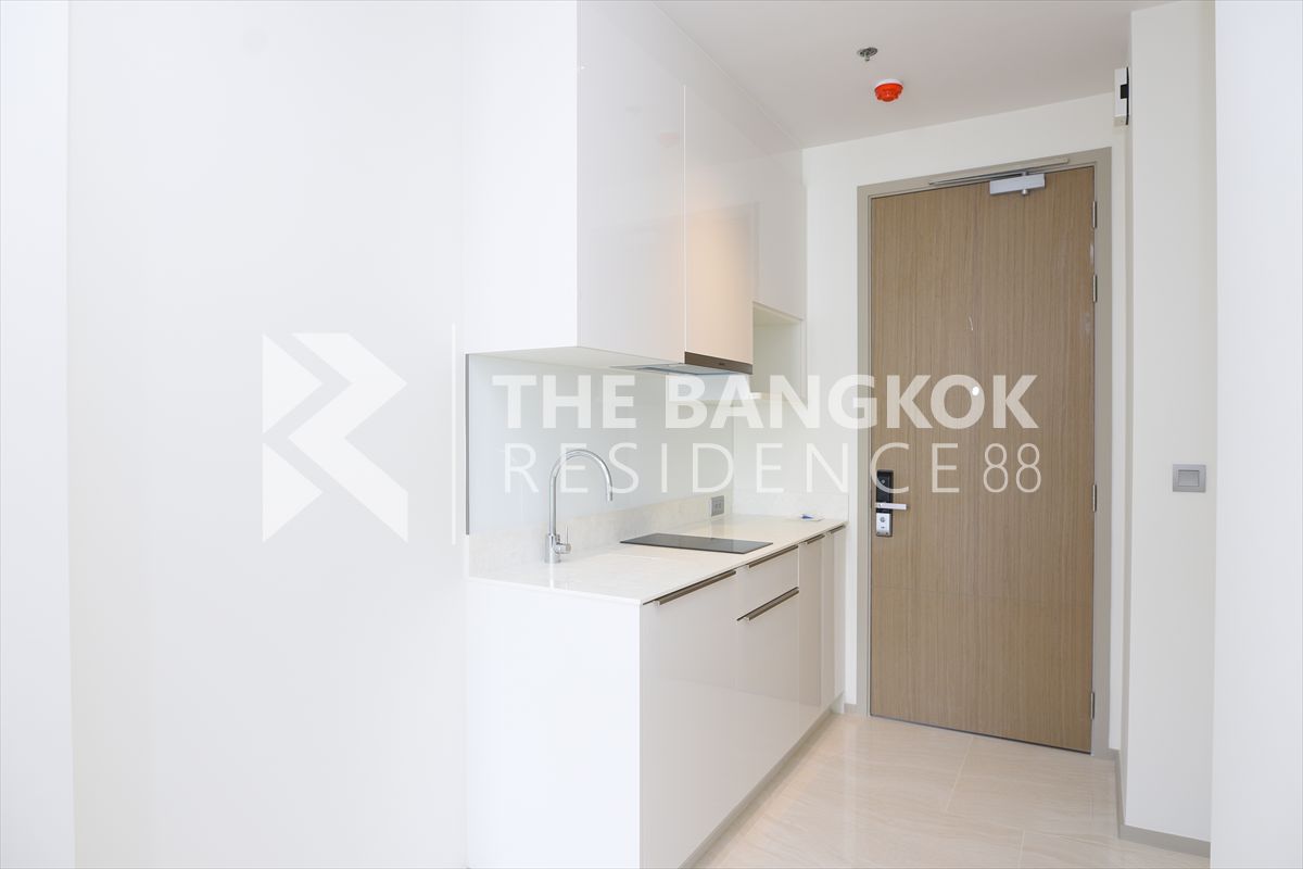 ให้เช่าคอนโดสีลม ศาลาแดง บางรัก : Ashton silom คอนโดสไตล์โมเดิร์น ใจกลางสีลม ใกล้ BTS ช่องนนทรี