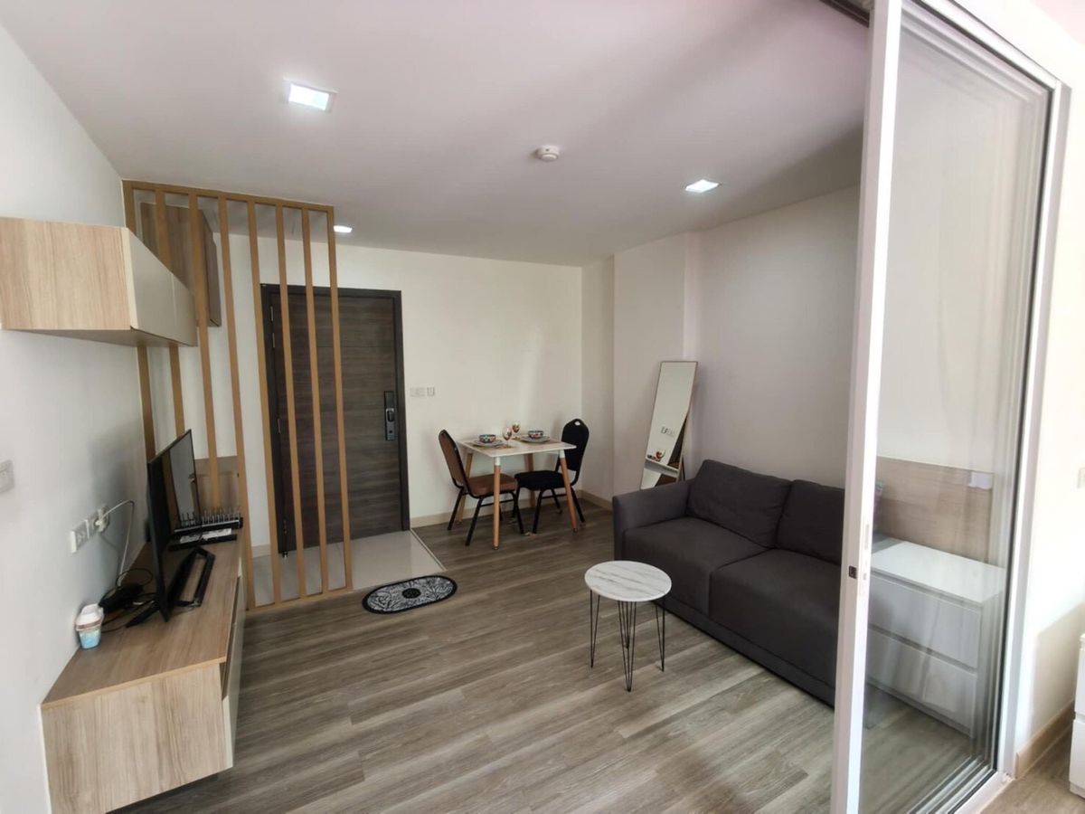 For RentCondoOnnut, Udomsuk : For Rent Moniiq Sukhumvit 64 Area 32 SQM 15K Fully Furnished (Shutteteed to BTS PUNNNAWITHI)