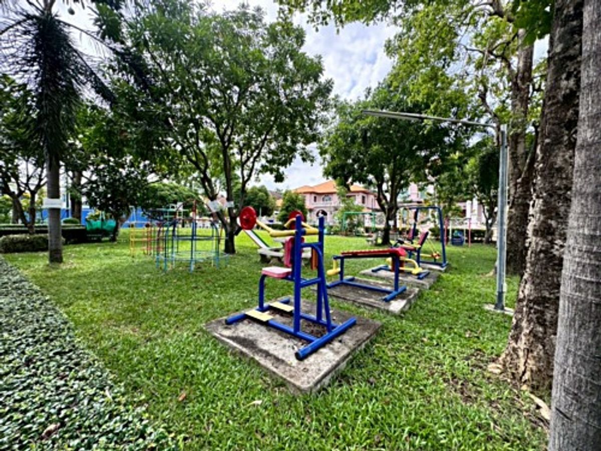 For SaleHouseNawamin, Ramindra : 2 storey detached house for sale, Chaiyapruek Ram Inthra Village A lot of back corner houses (N.1789)