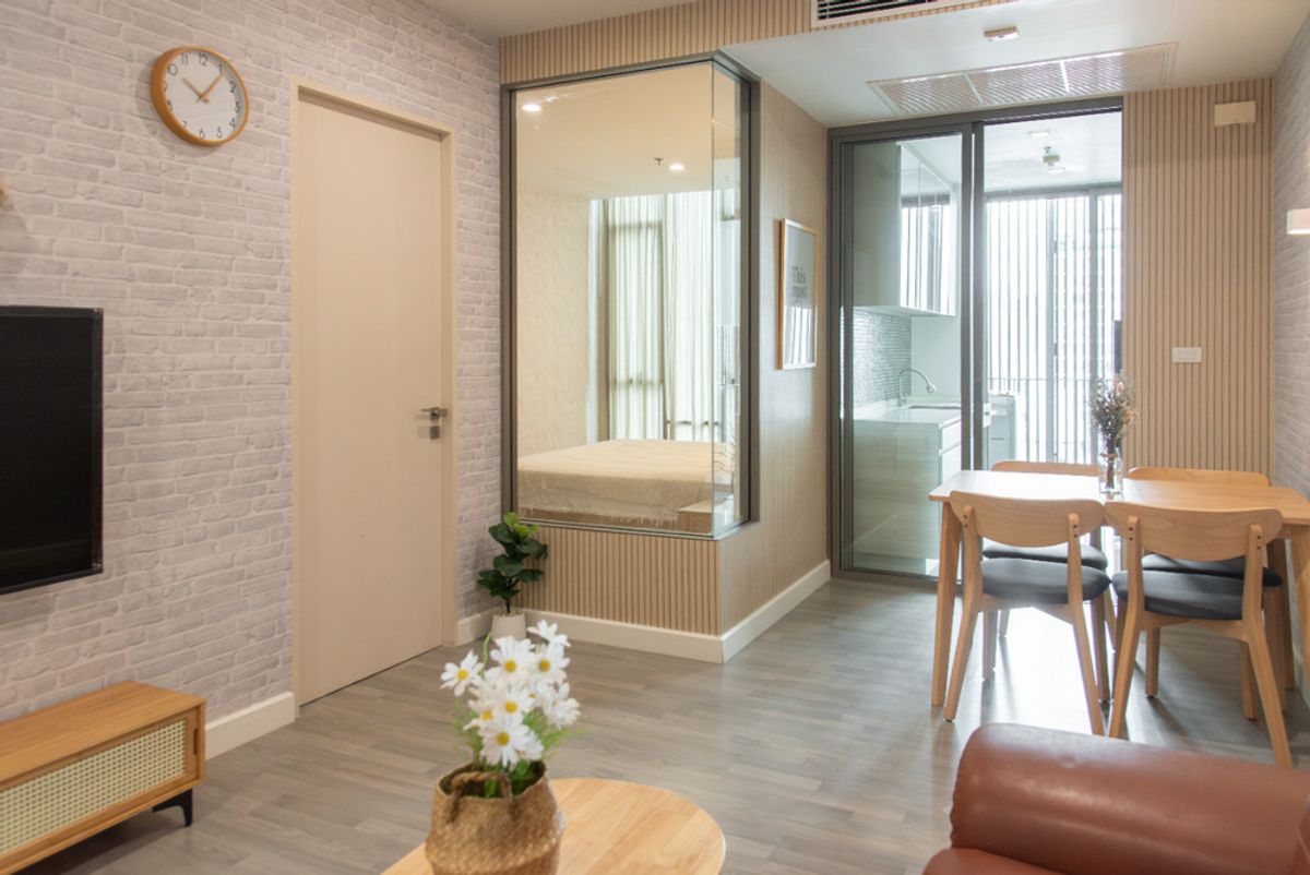 ให้เช่าคอนโดวงเวียนใหญ่ เจริญนคร : สอบถามโทร : 096-256-5559 Condo The Room BTS วงเวียนใหญ่ ติด BTS วงเวียนใหญ่ 47 ตารางเมตร 1 ห้องนอน ชั้น 23 ตกแต่งครบ