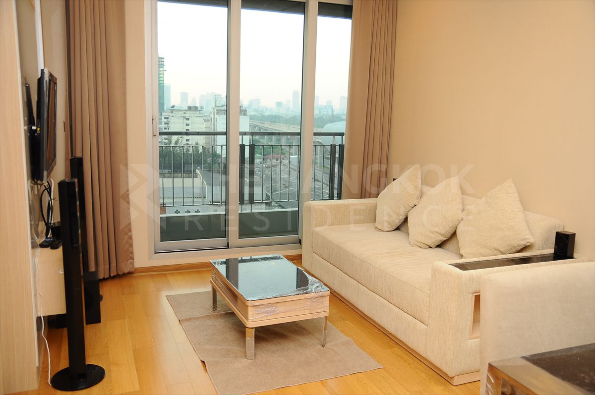 For SaleCondoRama9, Petchburi, RCA :  🎯 Luxuriously Elevated Unit 🎯The Address Asoke near MRT Phetchaburi Station 