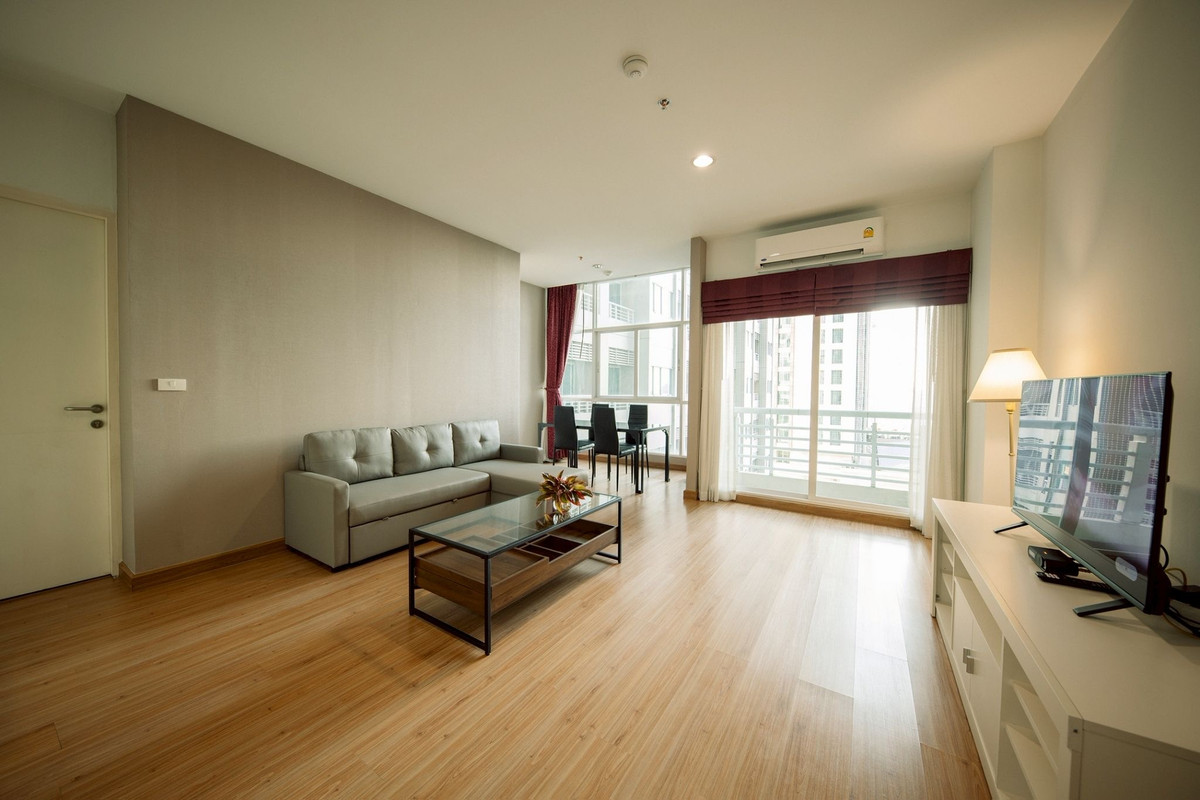 ให้เช่าคอนโดพัฒนาการ ศรีนครินทร์ : ด่วน!! ให้เช่าคอนโดโฟร์วิงเรสซิเด้น 1 นอน 2น้ำ