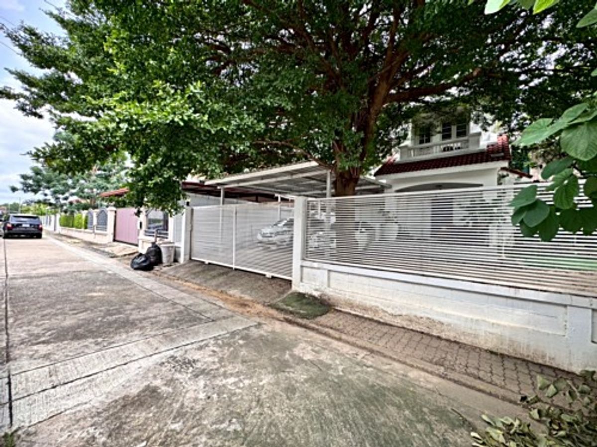 For SaleHouseNawamin, Ramindra : 2 storey detached house for sale, Chaiyapruek Ram Inthra Village A lot of back corner houses (N.1789)