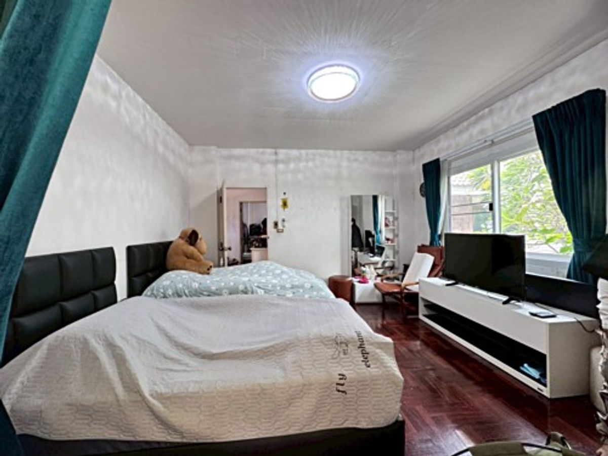 For SaleHouseNawamin, Ramindra : 2 storey detached house for sale, Chaiyapruek Ram Inthra Village A lot of back corner houses (N.1789)