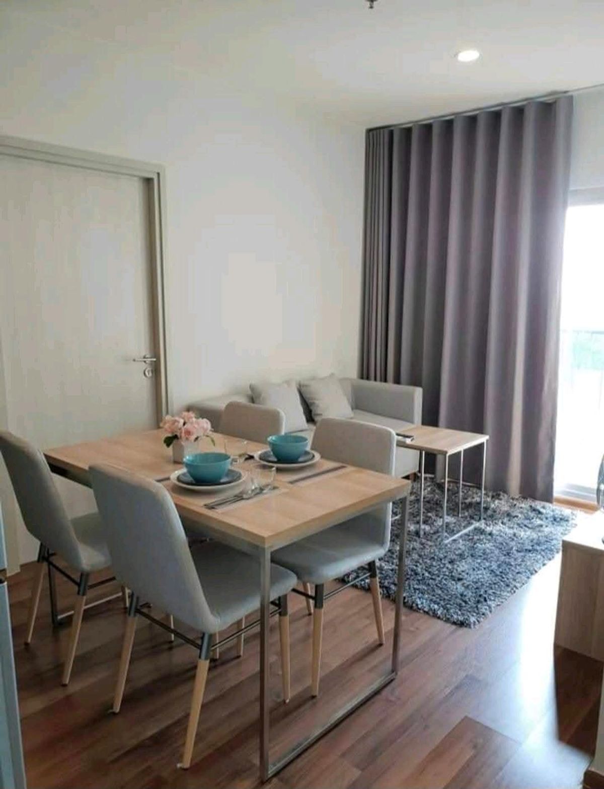 For RentCondoRatchadapisek, Huaikwang, Suttisan : 🔴30,000 ฿ 🔴 🔴 𝐍𝐨𝐛𝐥𝐞 𝐑𝐞𝐯𝐨𝐥𝐯𝐞 𝟐┃ 𝟐┃ Noble Revolve Ratchada 2 ✅ Near MRT Cultural Center Happy to service 🙏 Interested in greeting 𝙇𝙄𝙉𝙀 Mana (answer very quickly): 📱 Property code 6808-0906 📱: ID LINE:@bbcondo88